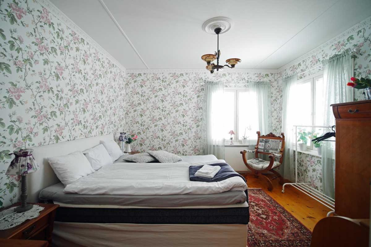 Double or Twin Room with View - Photo 2