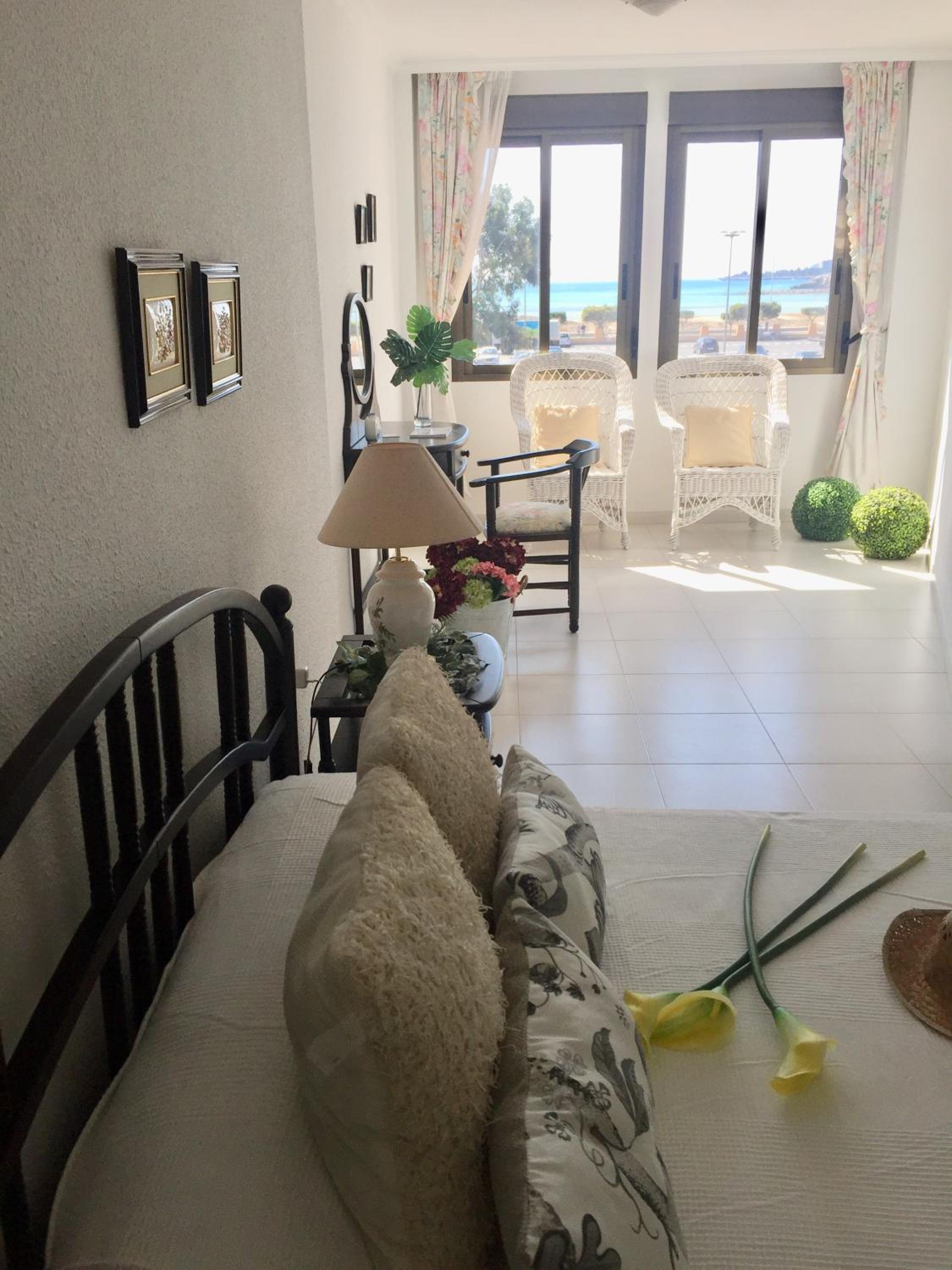 Studio Apartment with Sea View