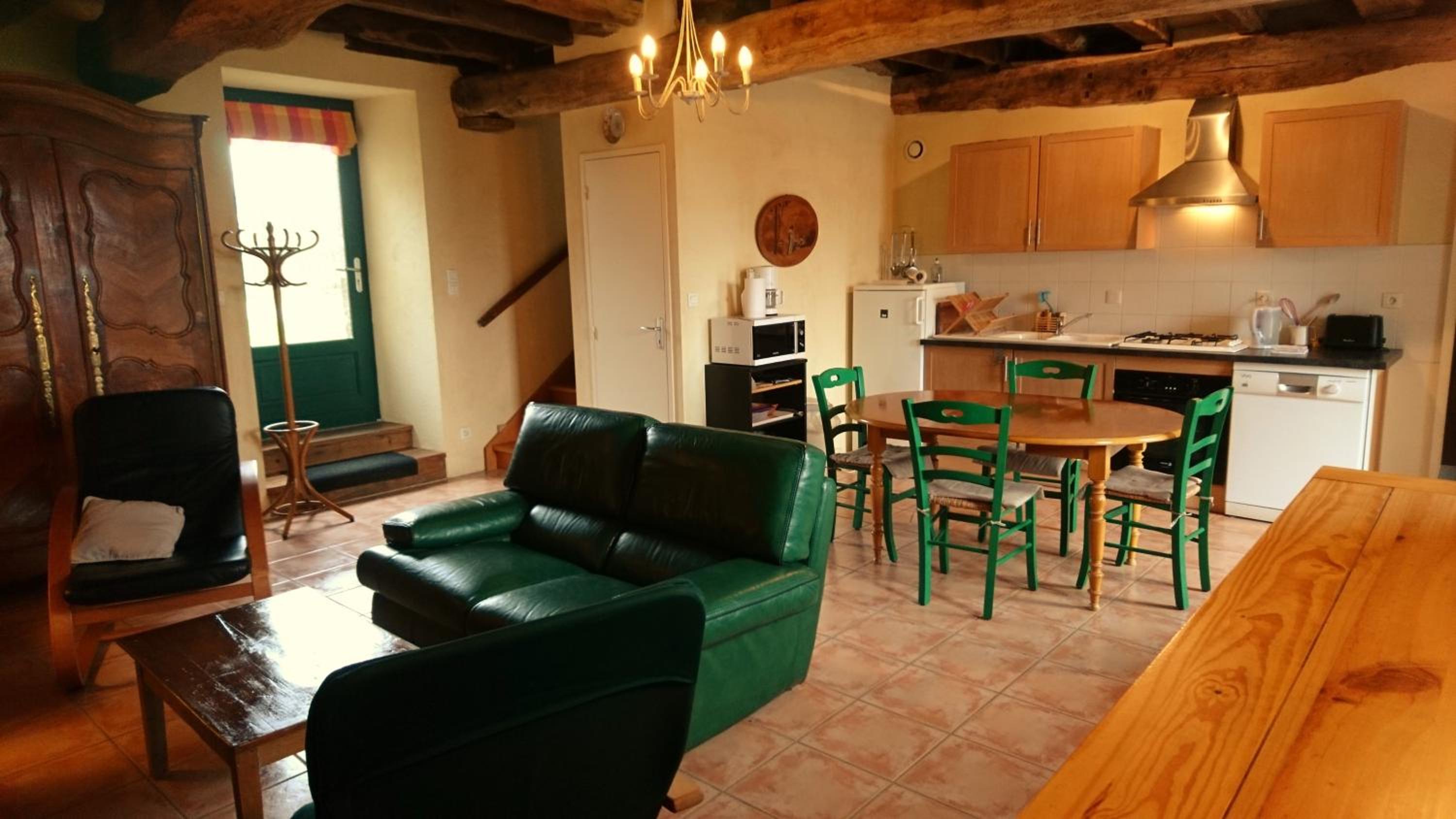 Two-Bedroom House (4 Adults) photo 3