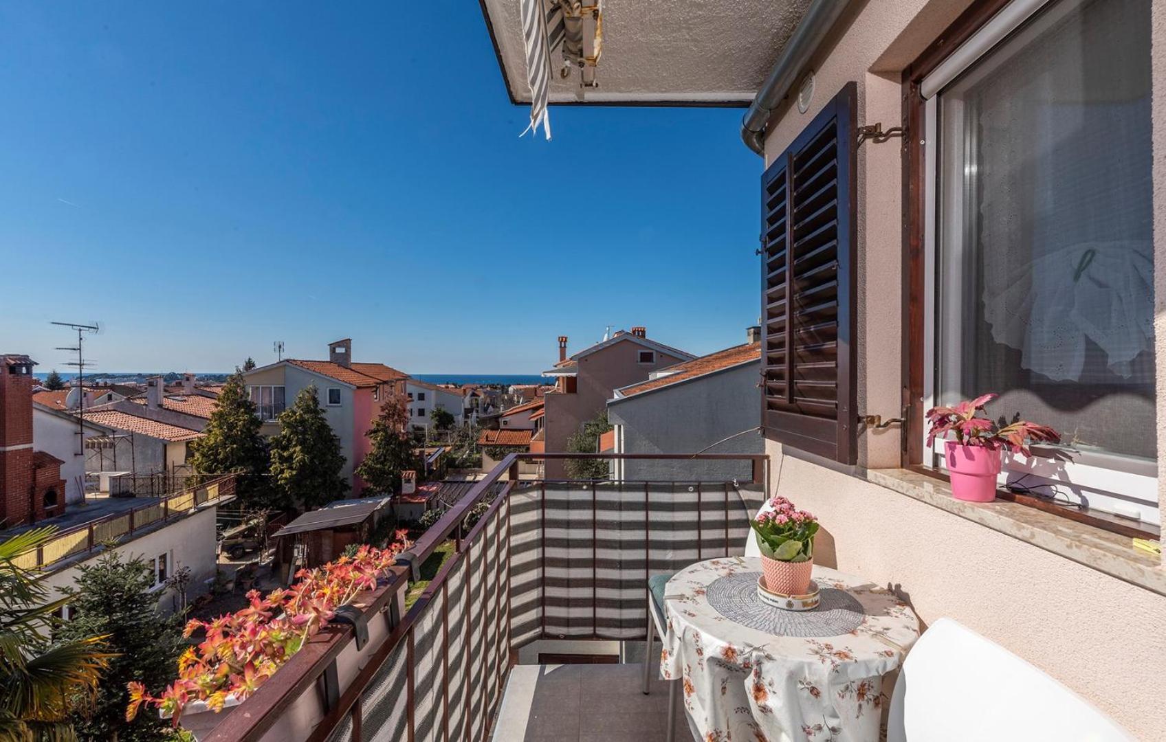 Apartment with Sea View