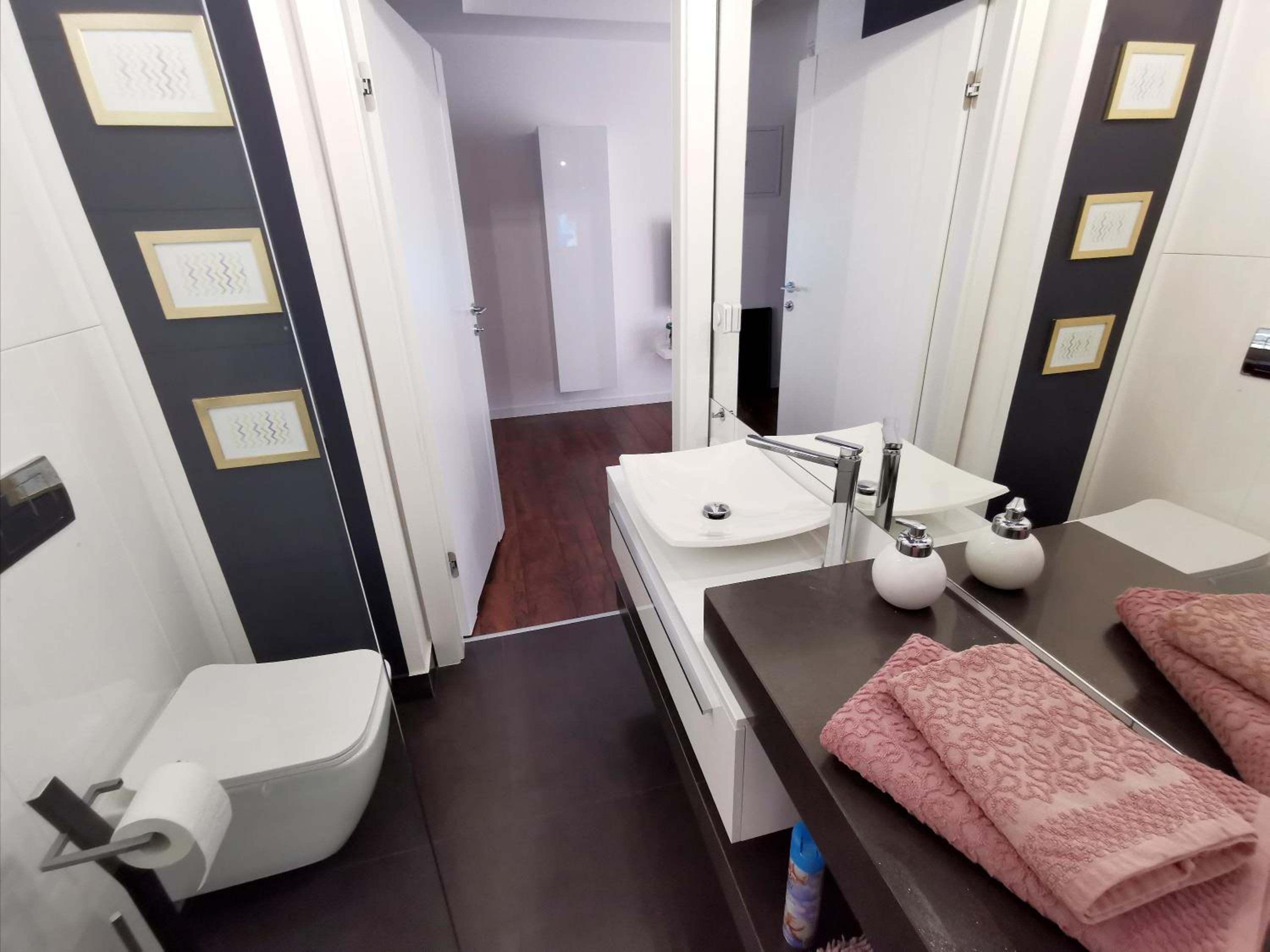 Studio Apartment photo 3