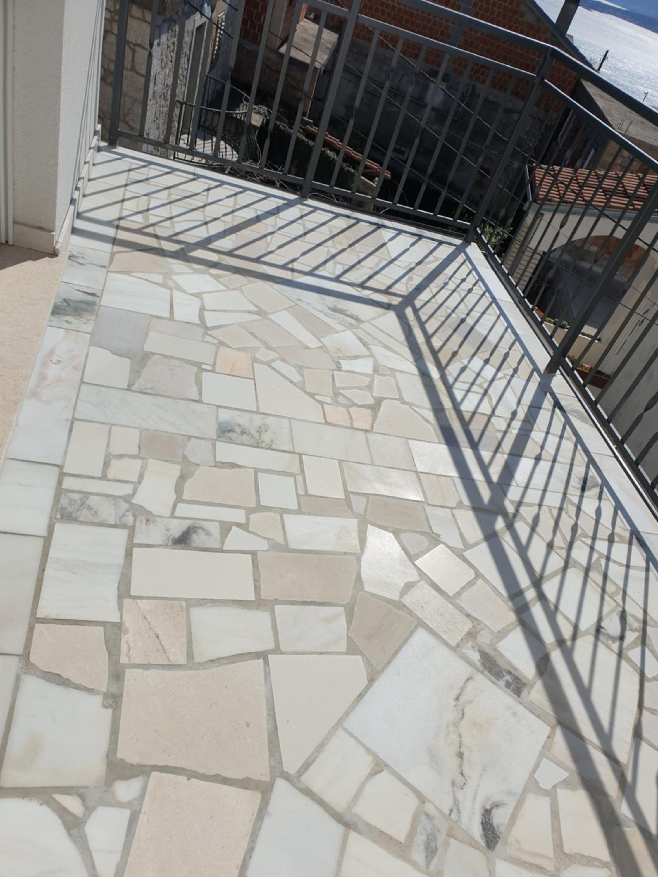 Apartment - Split Level photo 1