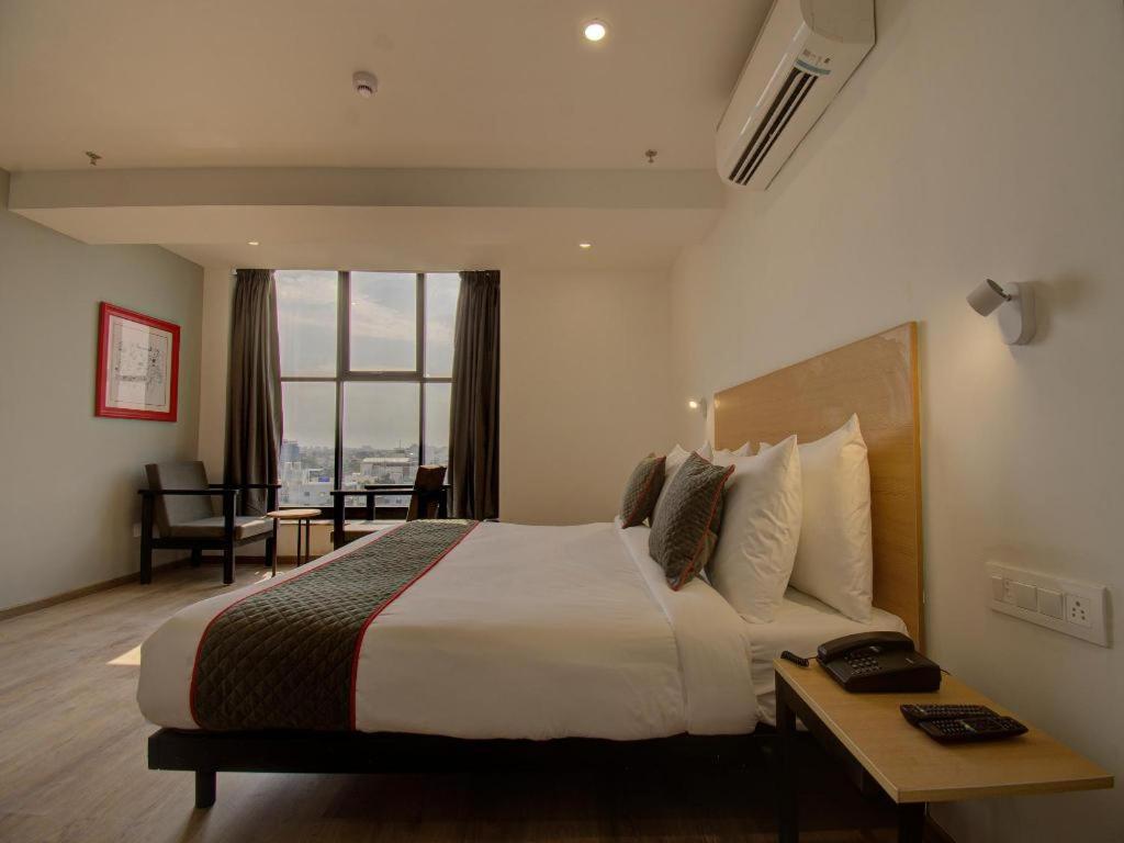 Executive Room photo 3
