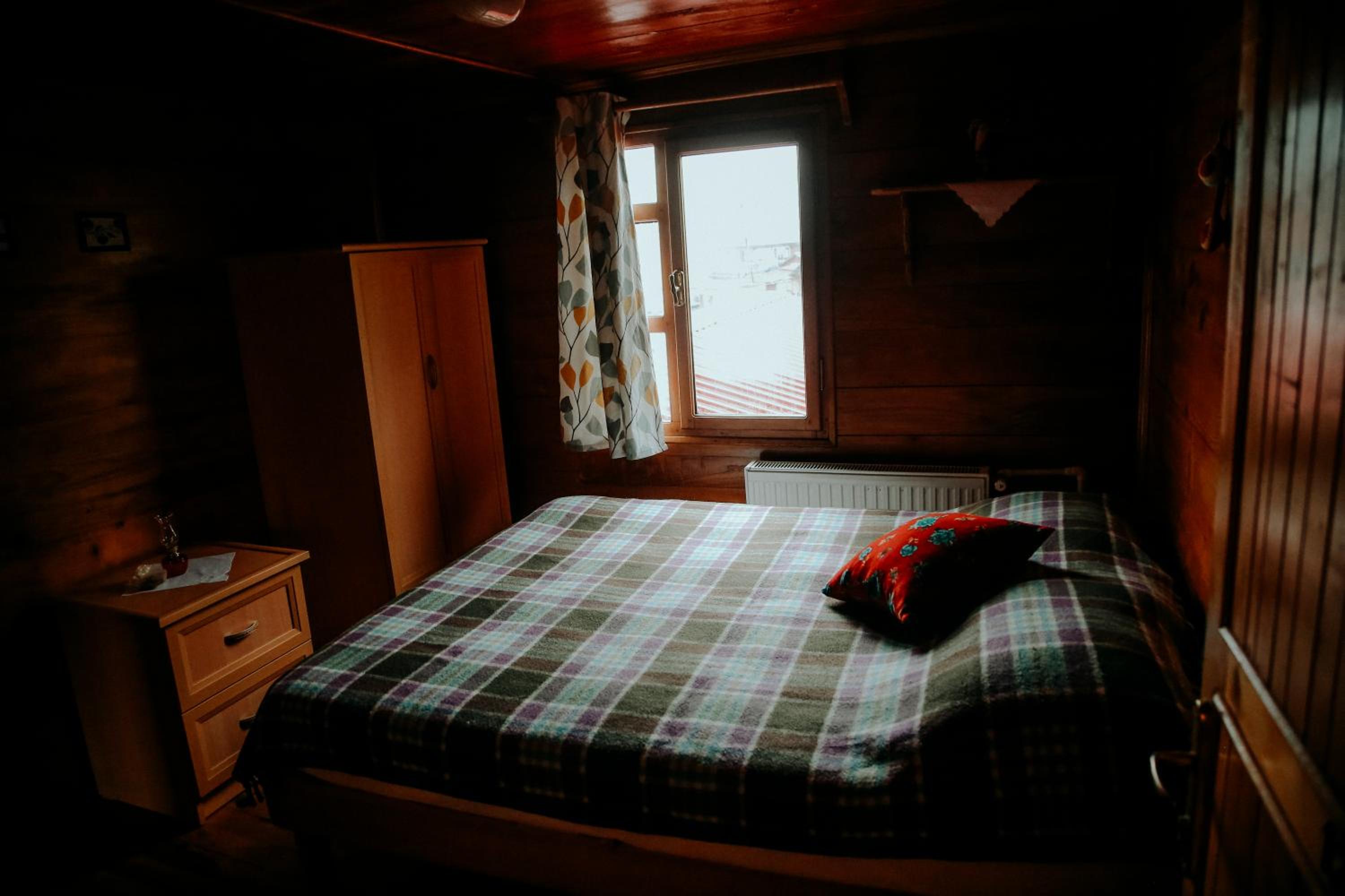 Quadruple Room with Mountain View photo 2