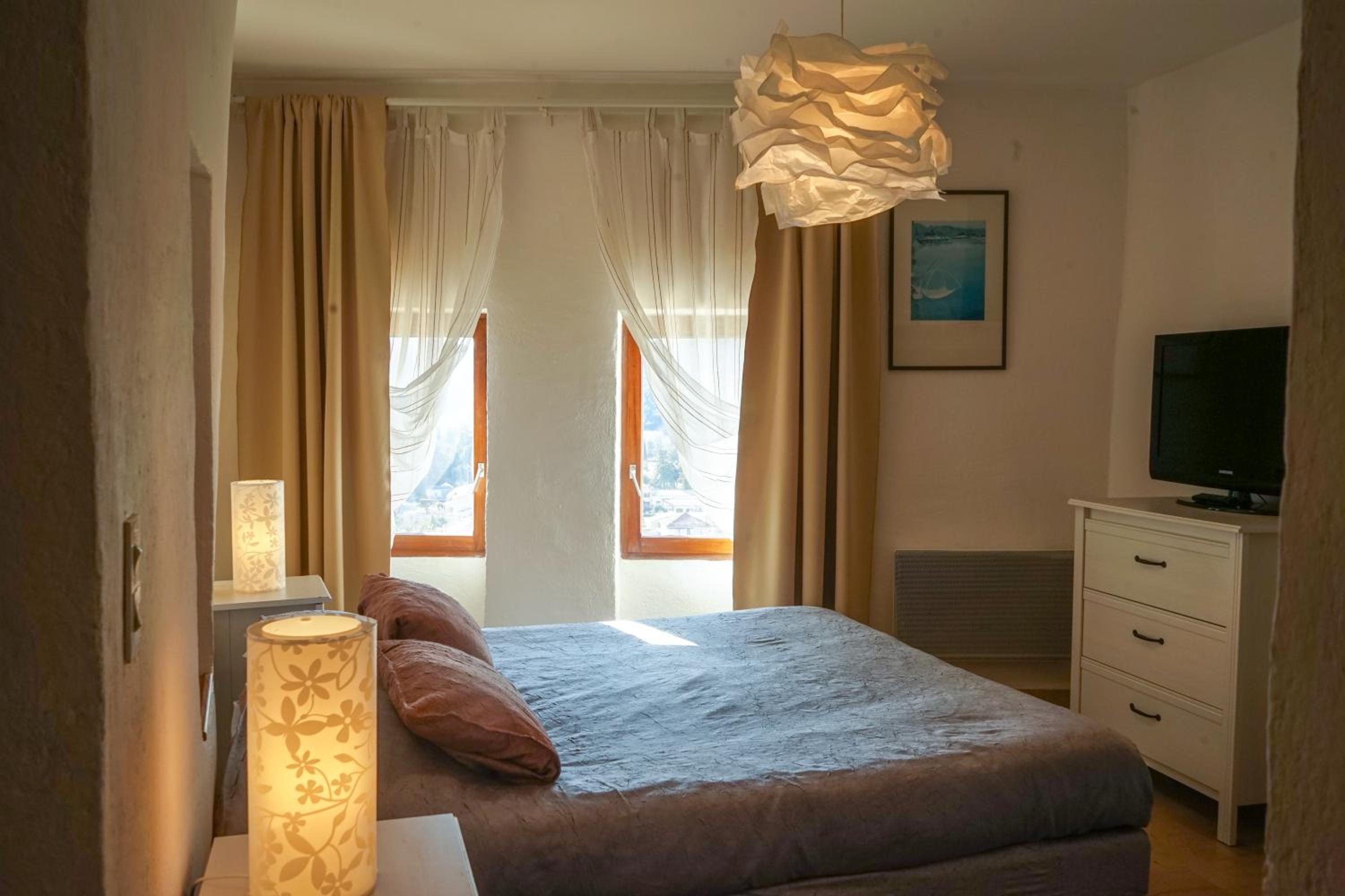 Standard Double Room - Photo 19
