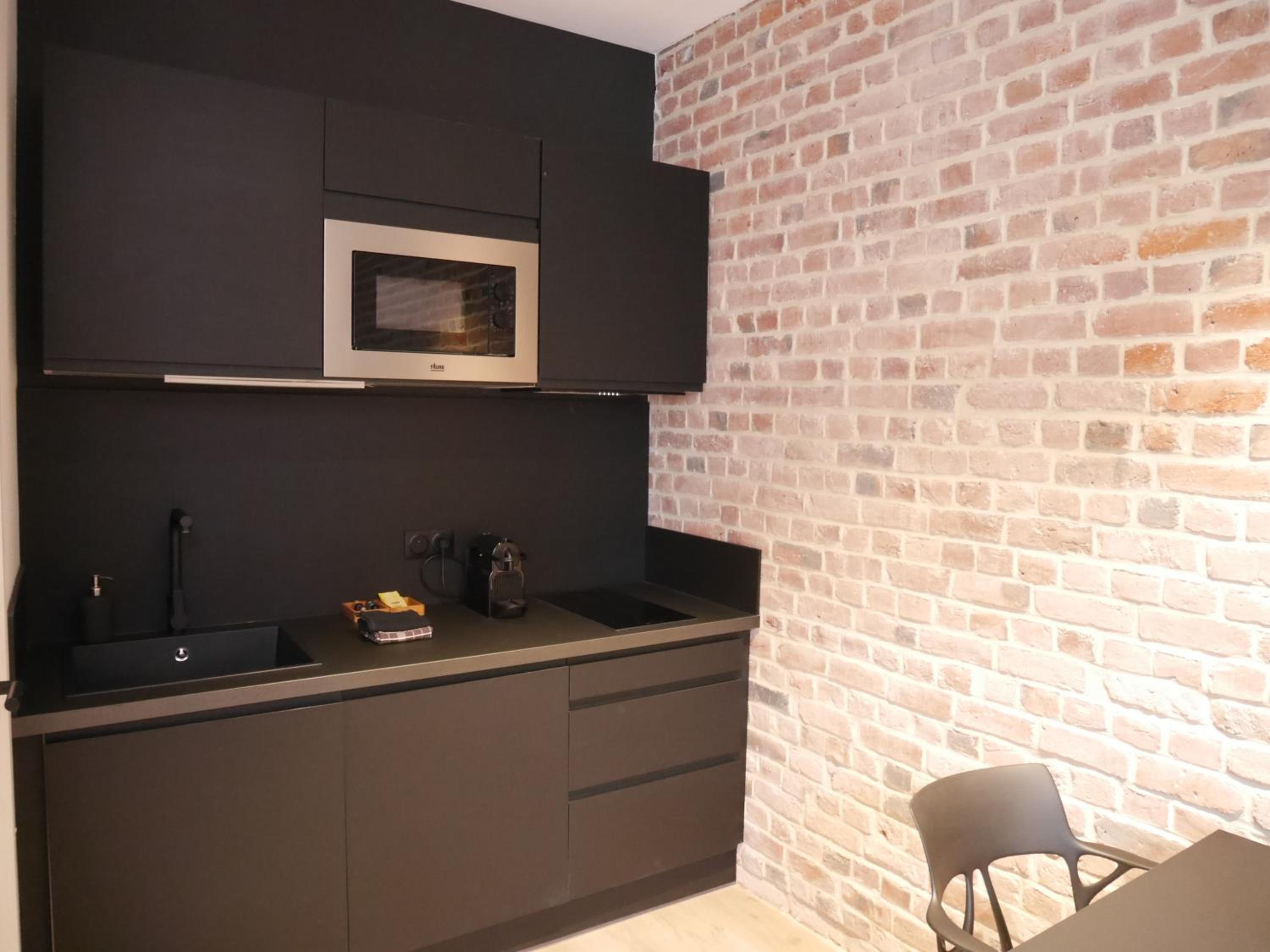 Superior Studio - Photo 8