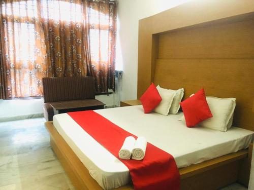 Budget Double Room photo 3