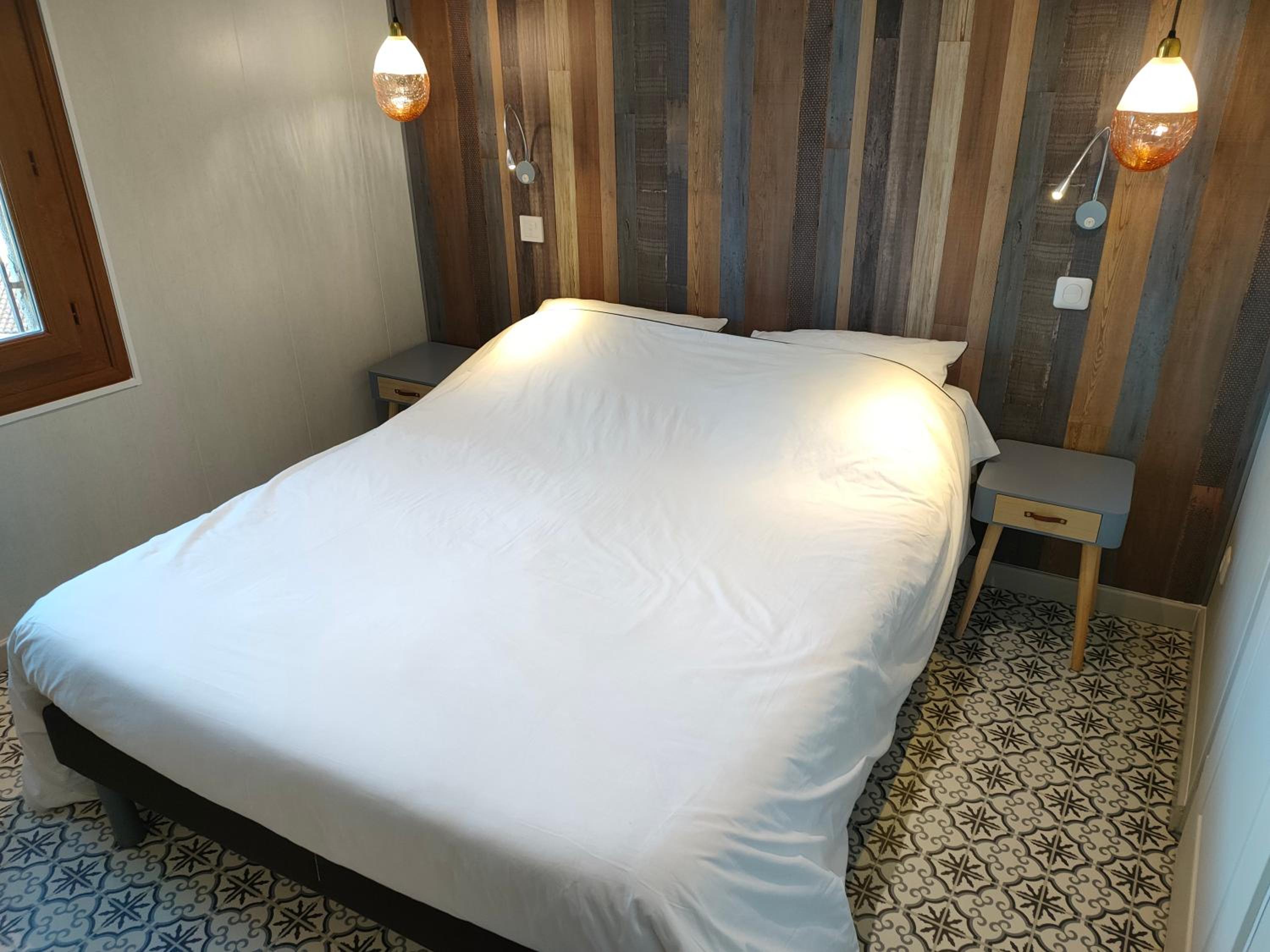 Comfort Double Room with Bath photo 2