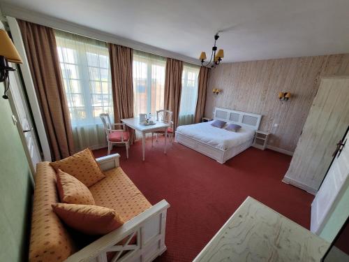 Triple Room with Terrace photo 3