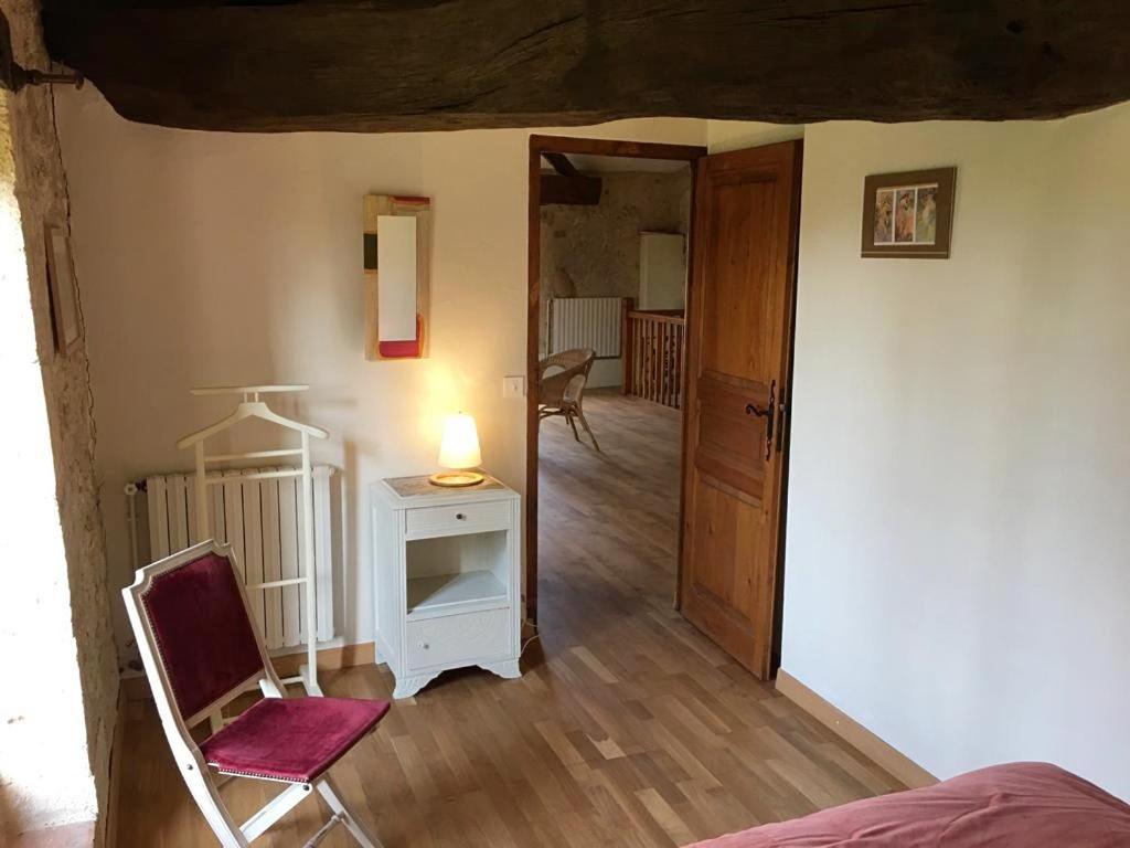 Double Room with Shared Bathroom photo 1
