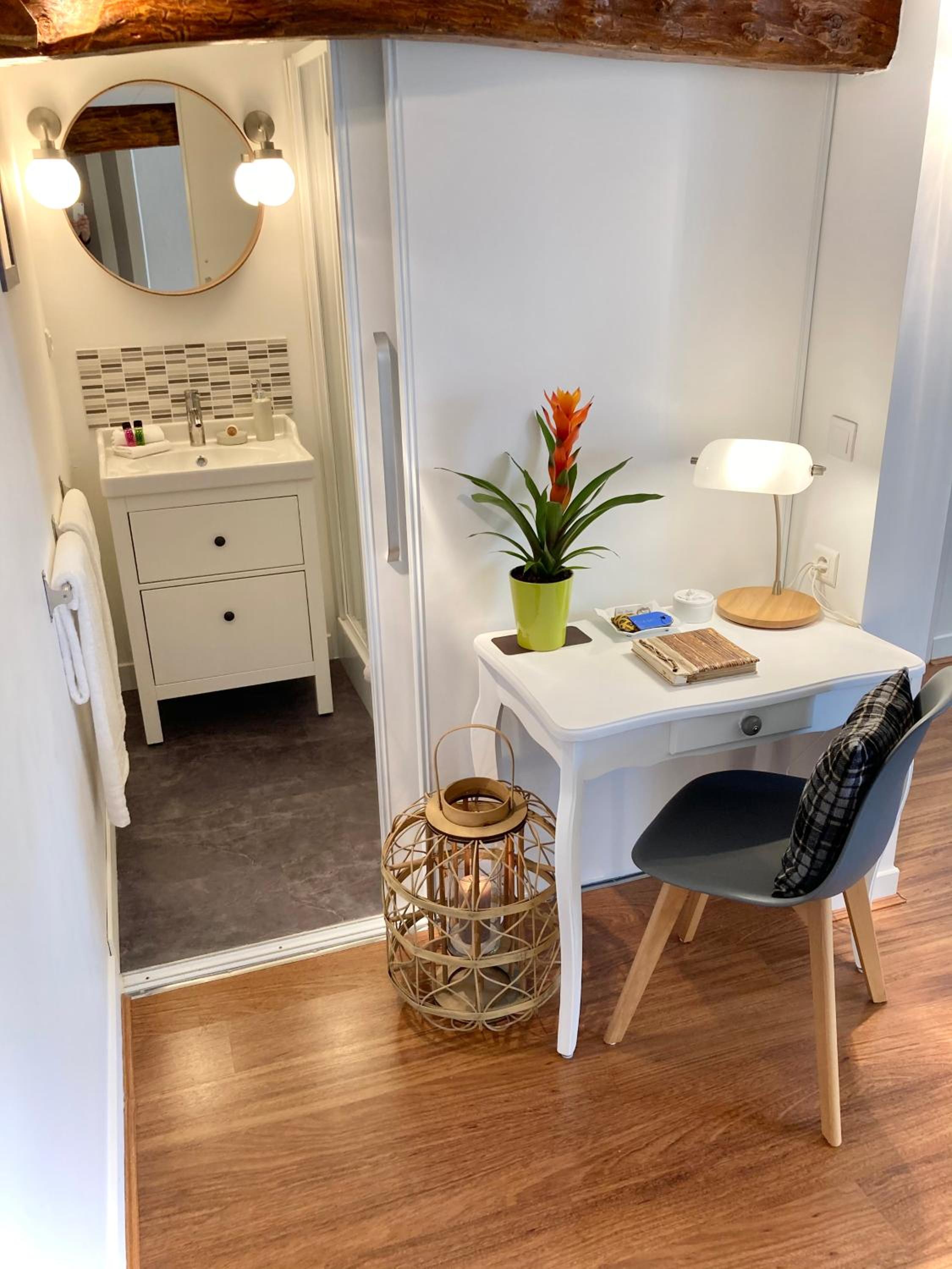 One-Bedroom Suite photo 1
