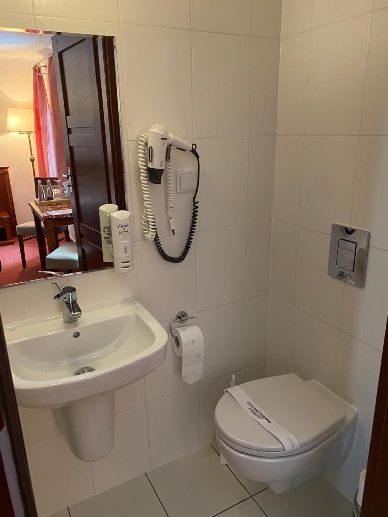 Double Room - Photo 5