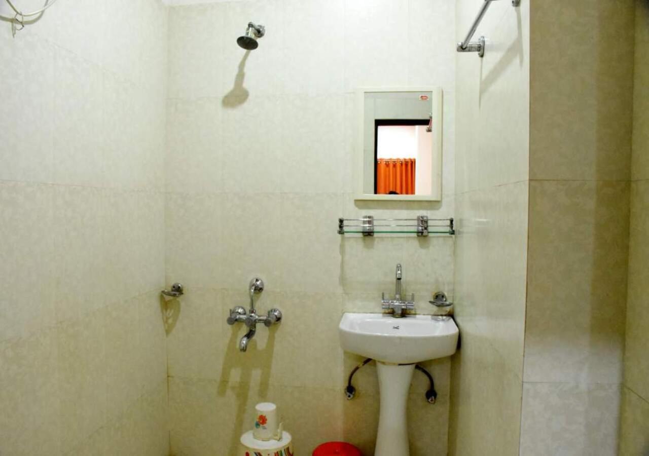 Standard Room - Photo 5