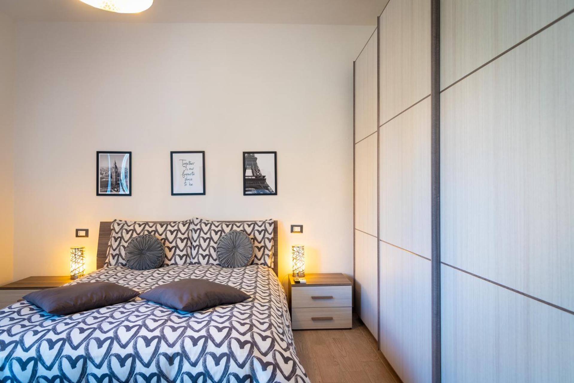 Apartment photo 1