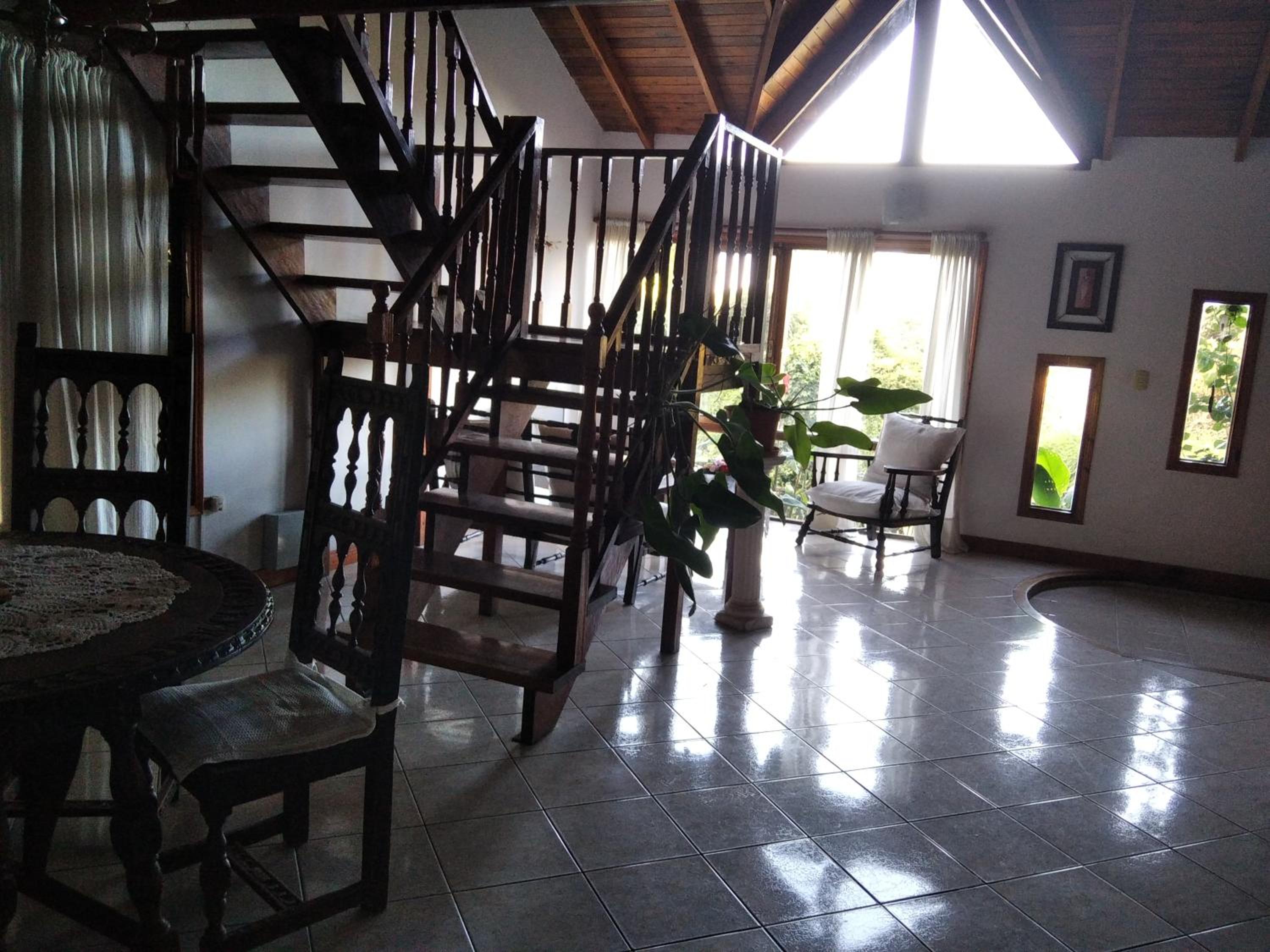 Three-Bedroom House photo 3