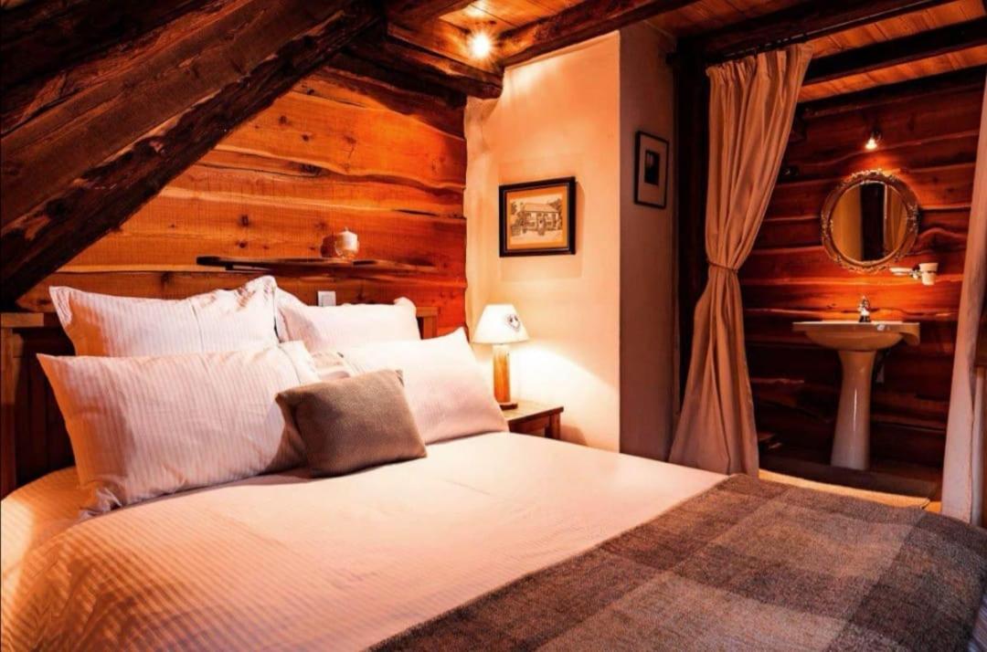 Triple Room with View