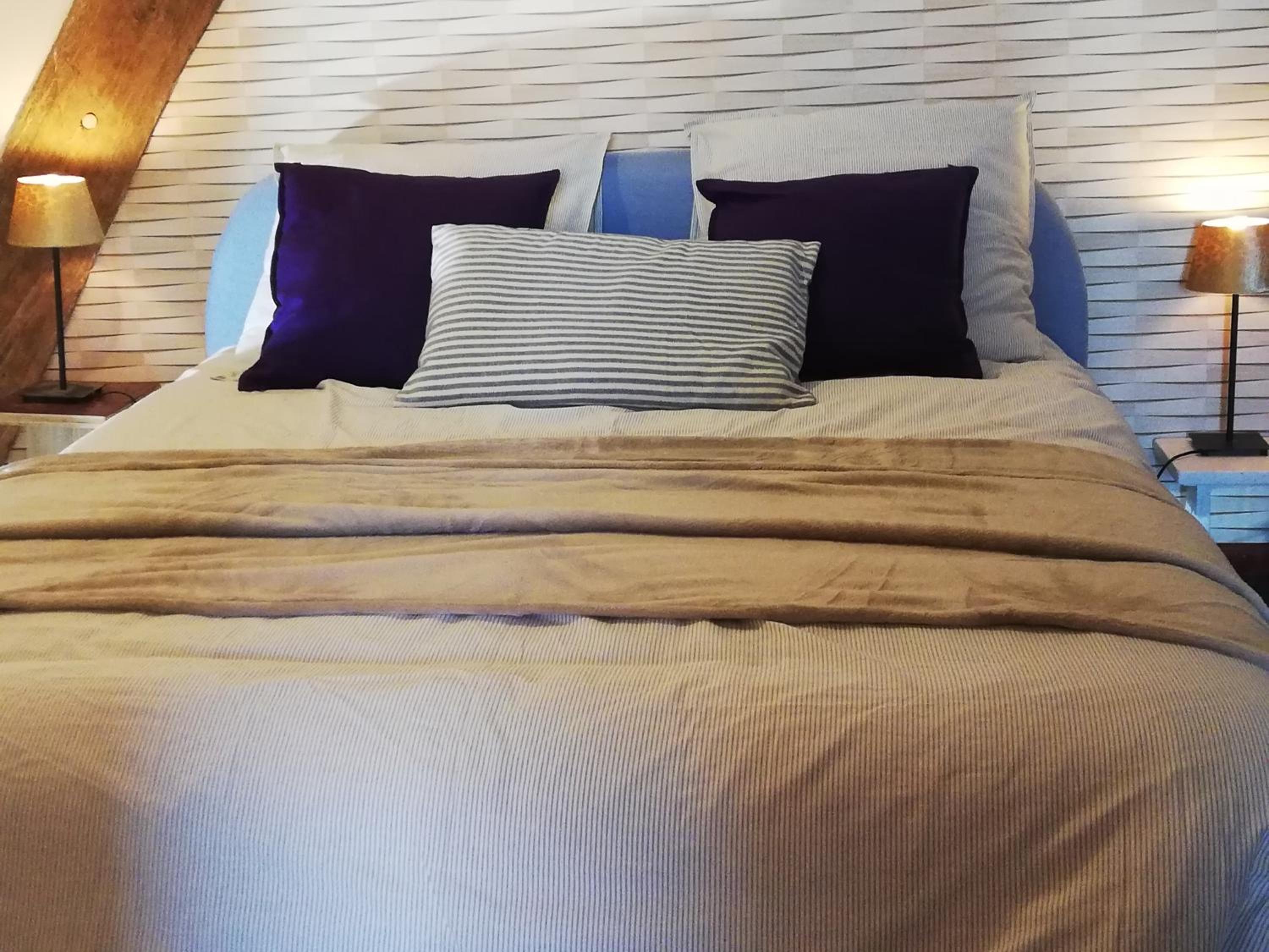 Large Double Room photo 2