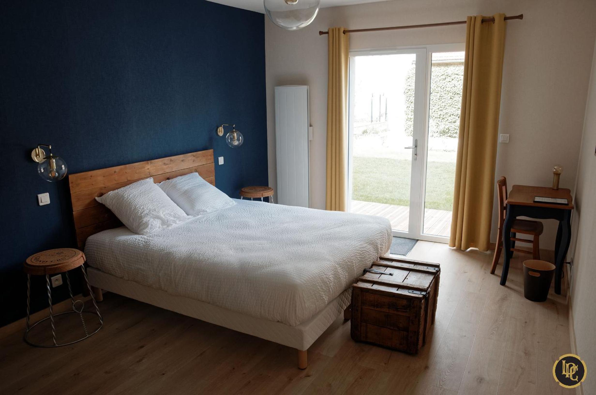 Triple Room with Garden View - Photo 2