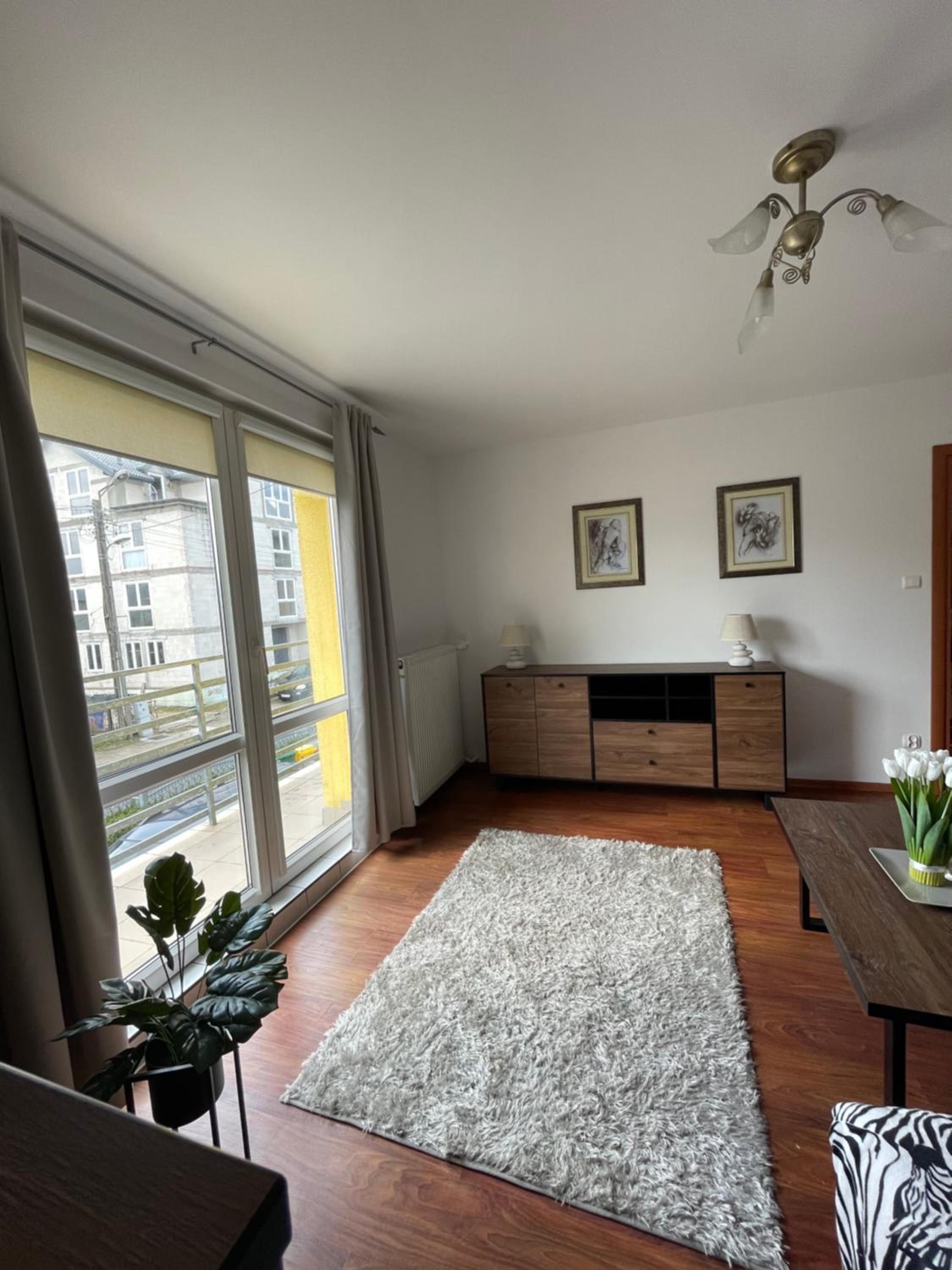 Family Suite with Balcony - Photo 6