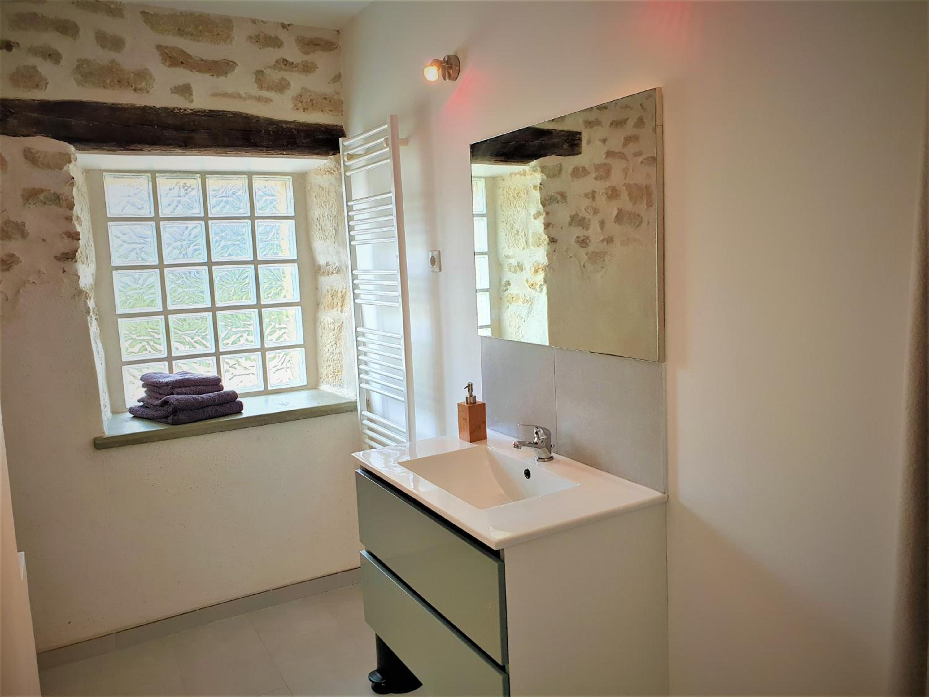 Double Room - Disability Access photo 3