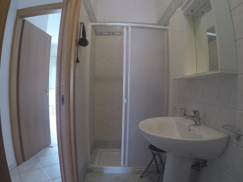 Two-Bedroom House photo 3