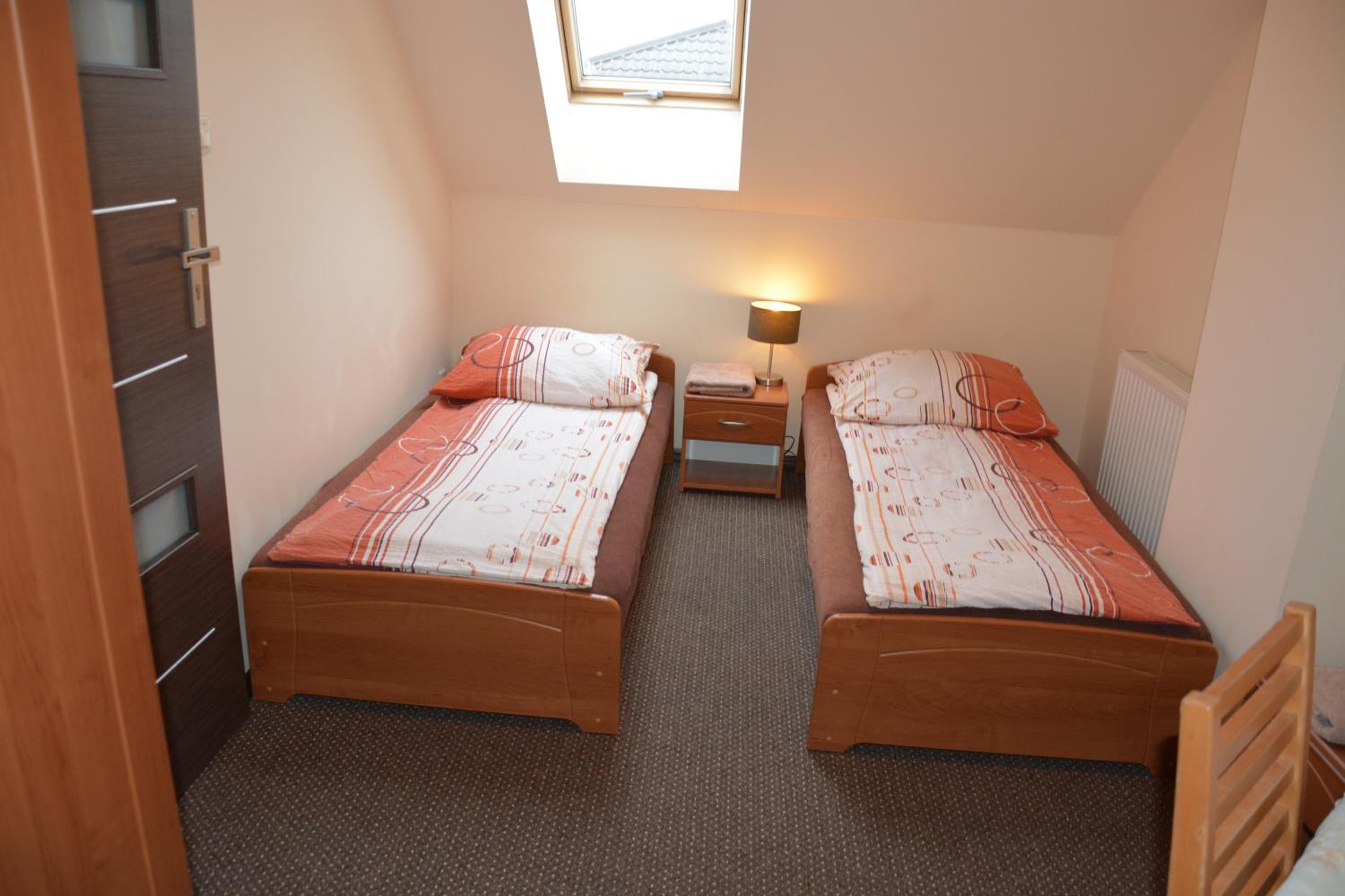Double Room - Photo 2