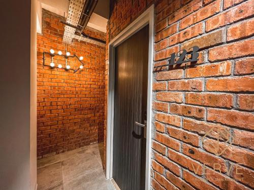Deluxe Double or Twin Room with City View