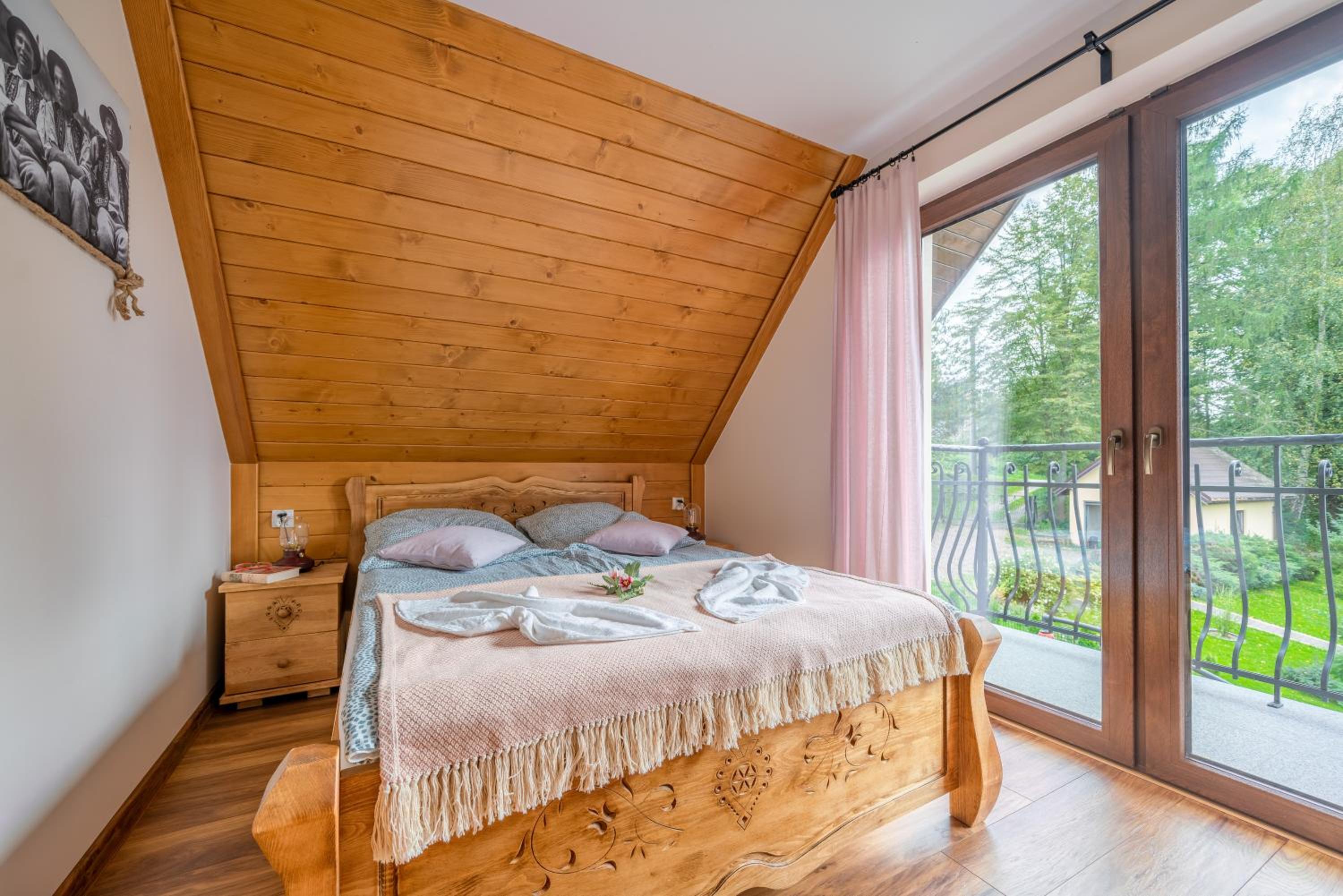 Two-Bedroom House - Photo 6