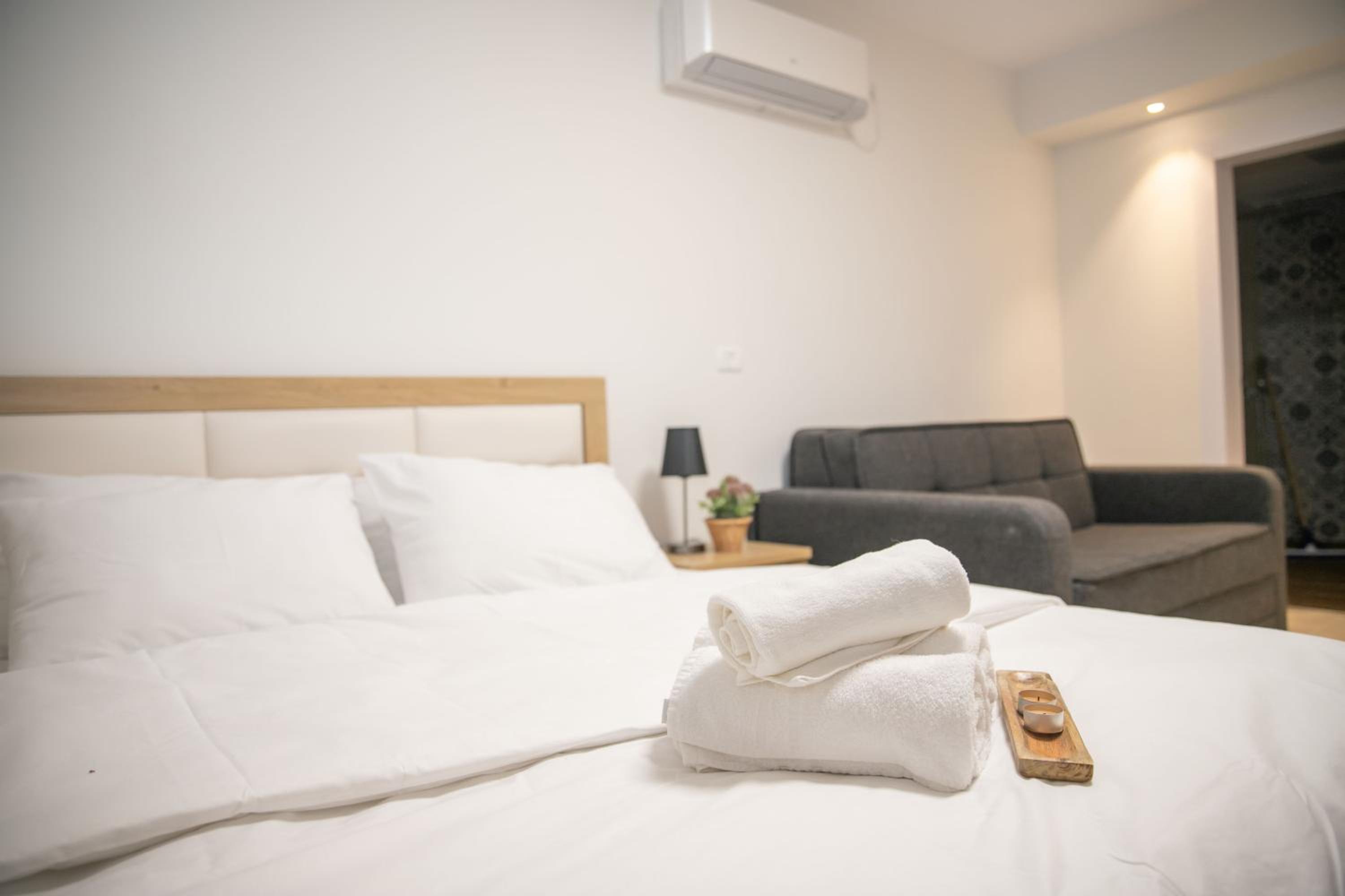Double Room with Mountain View - Photo 12