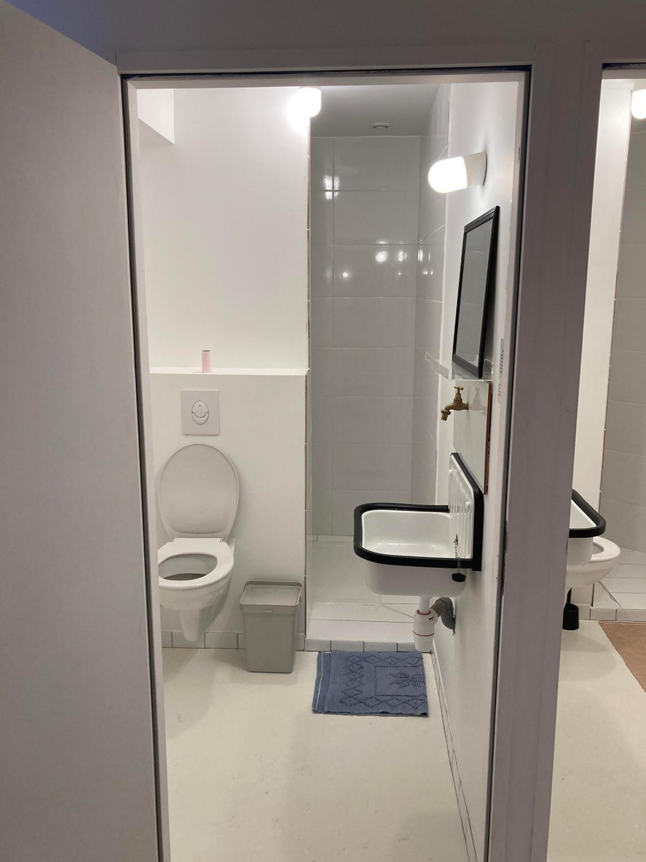Standard Single Room with Shared Bathroom