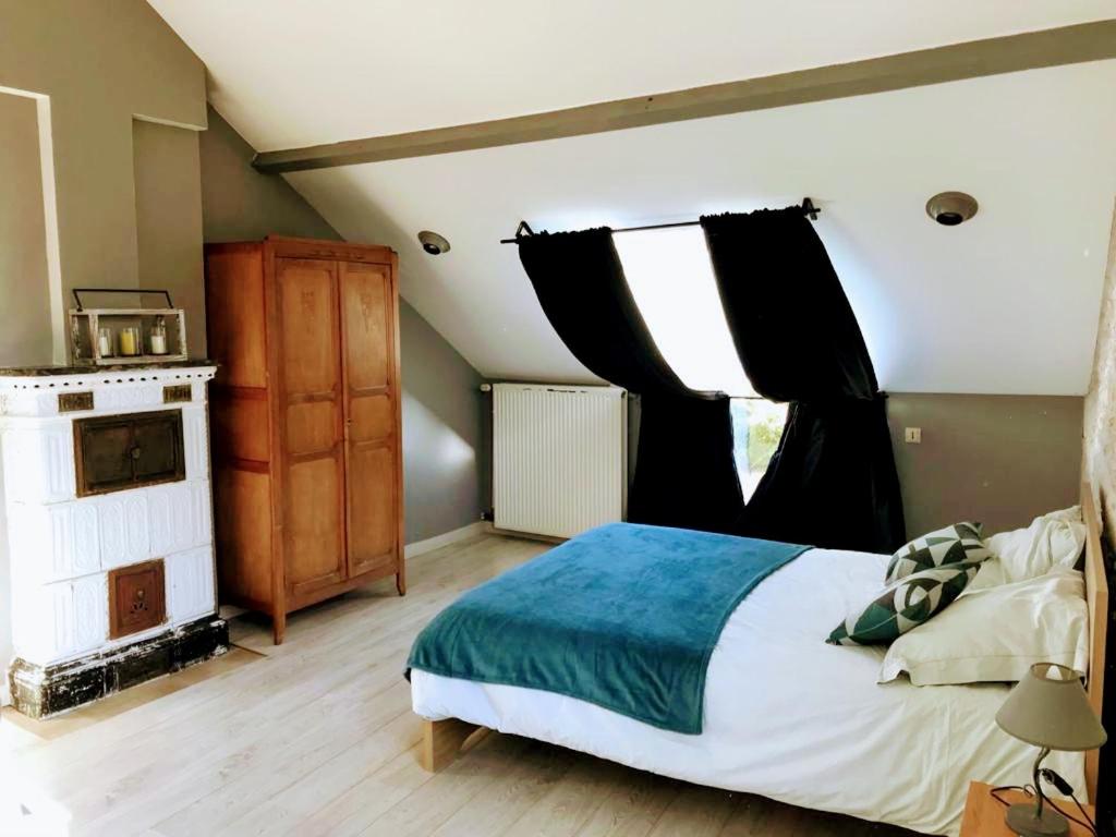 Three-Bedroom House photo 1