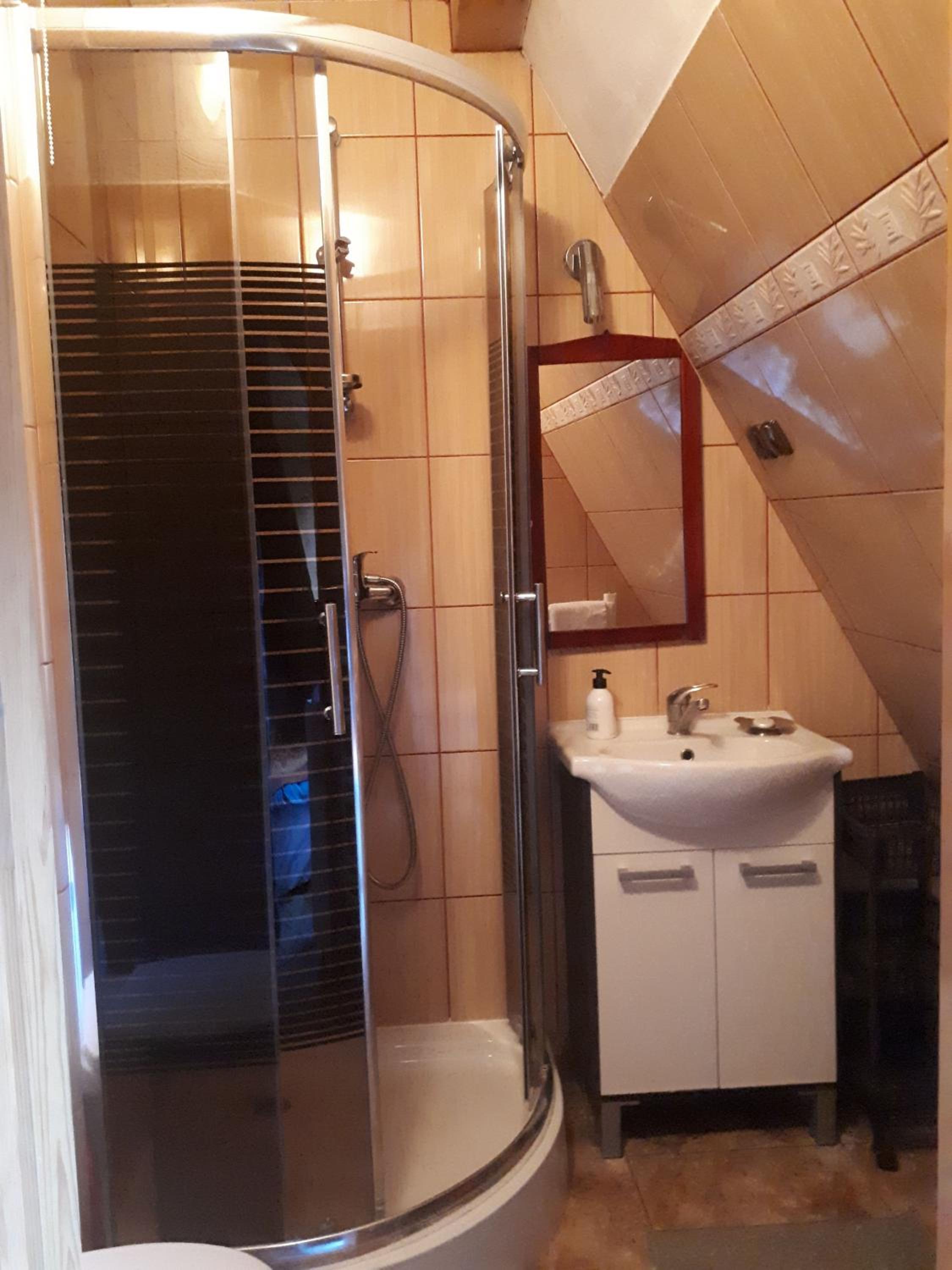 Standard Single Room with Shower photo 2