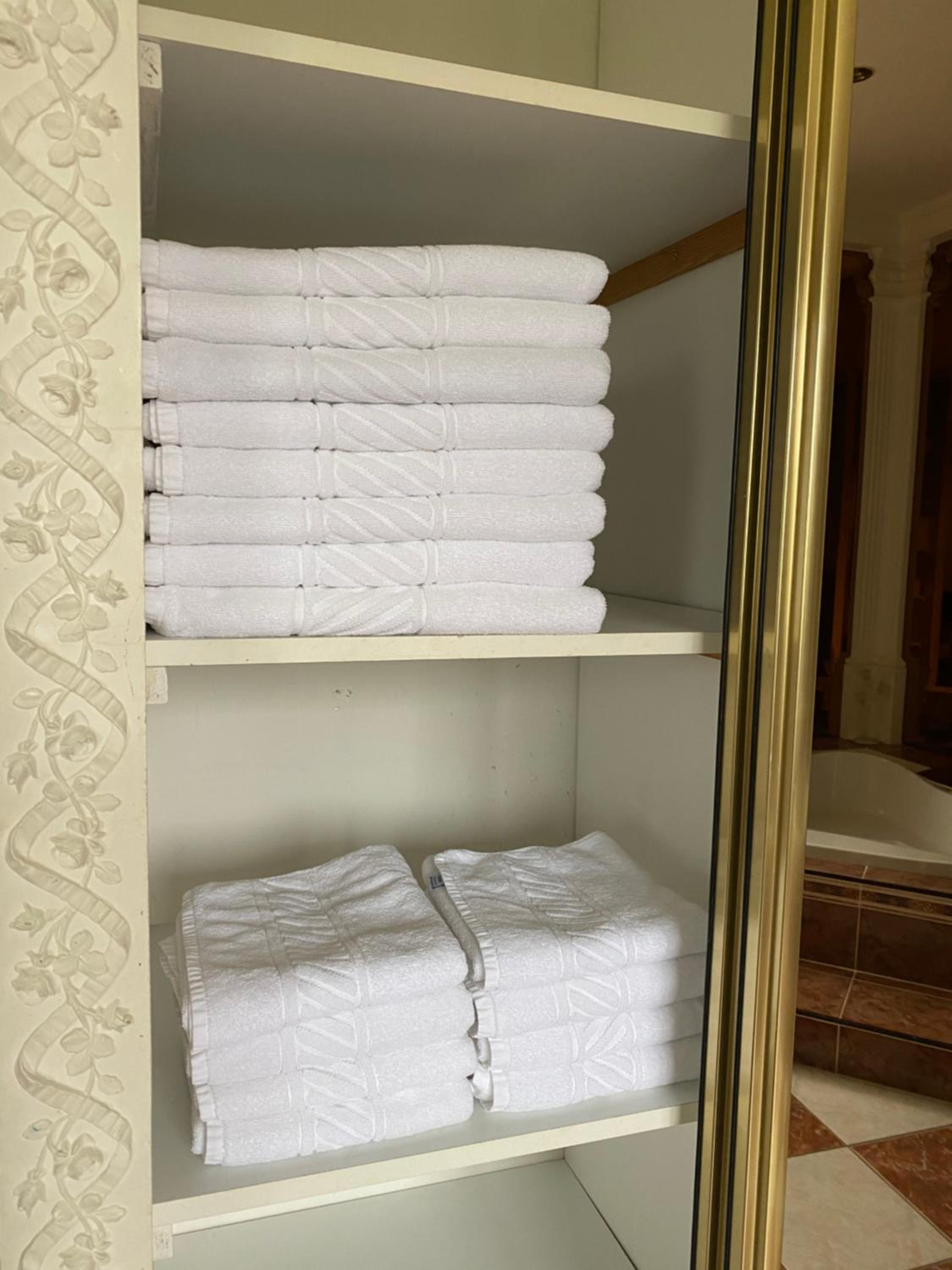 Deluxe Apartment - Photo 16