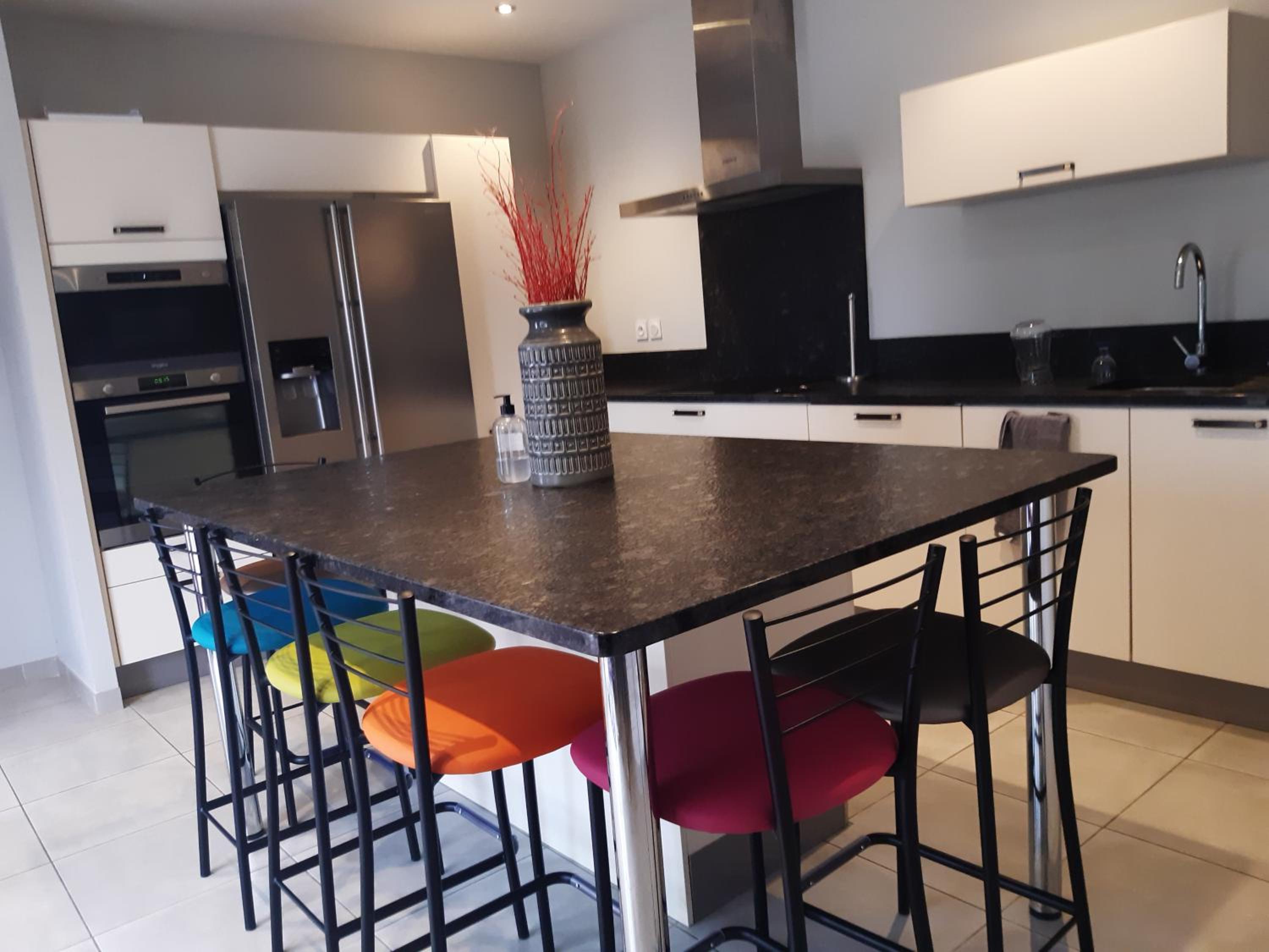 Four-Bedroom House - Photo 30