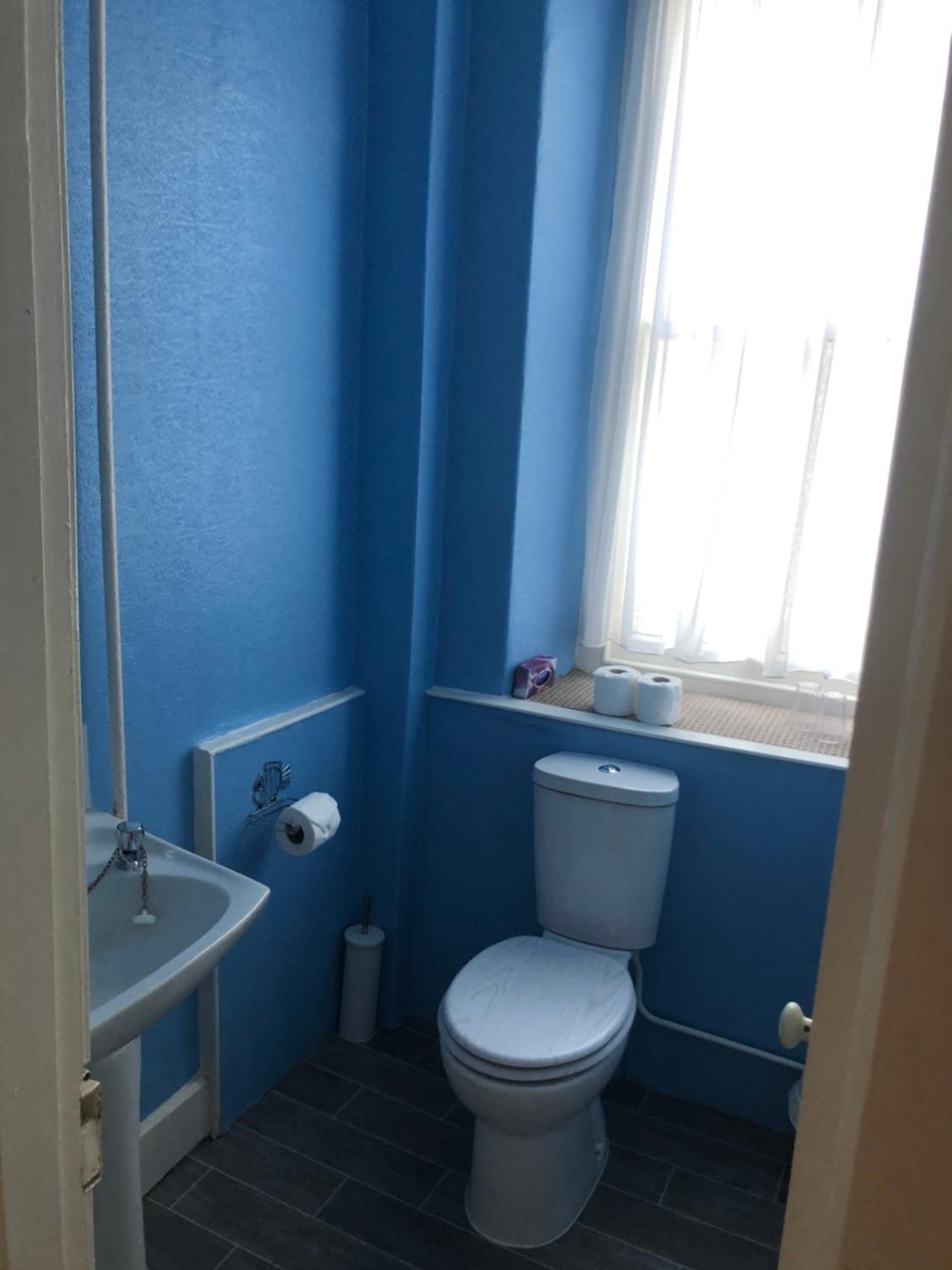 Standard Double Room photo 3