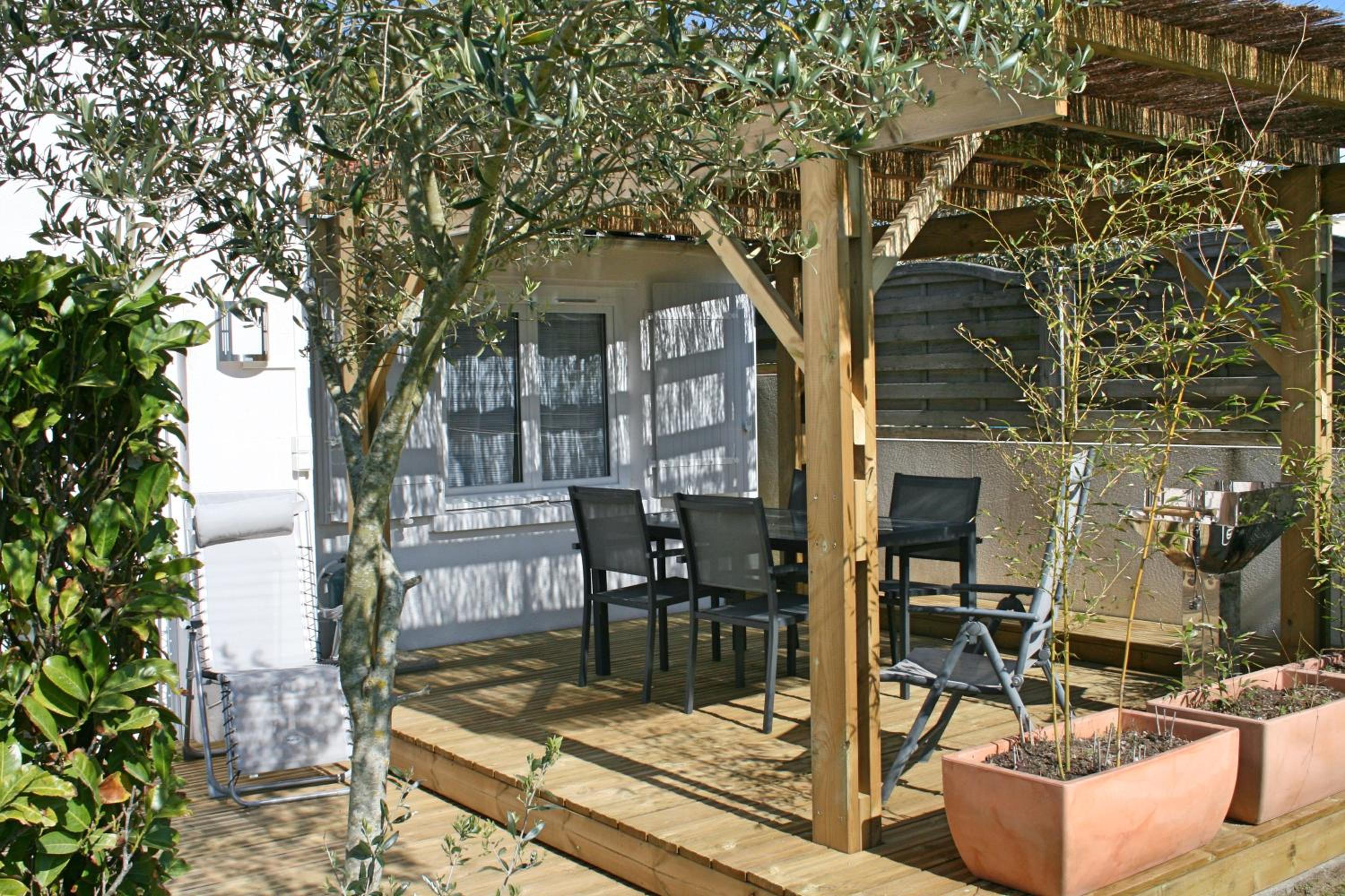 Apartment with Terrace