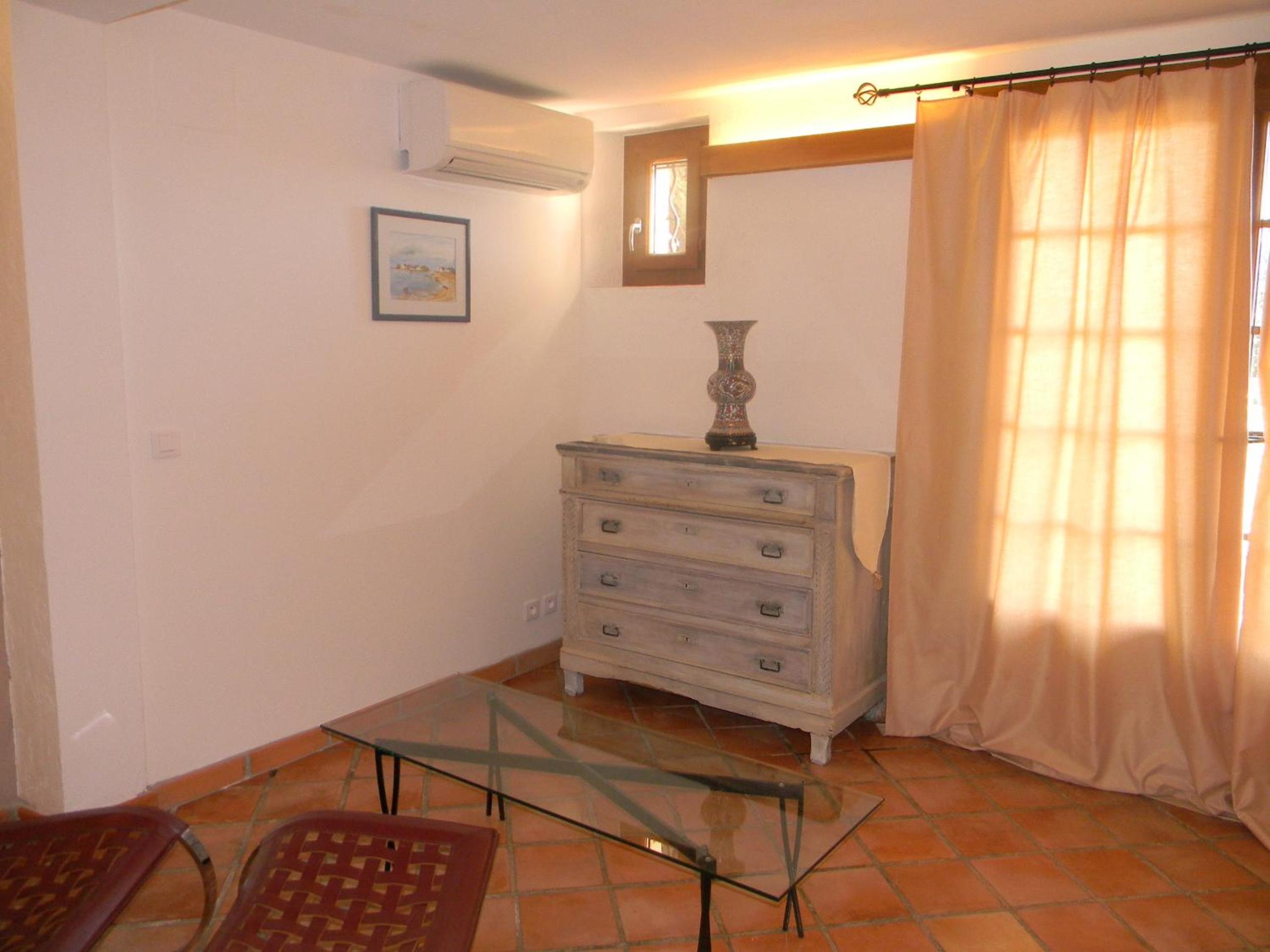 Queen Room with Garden View photo 3