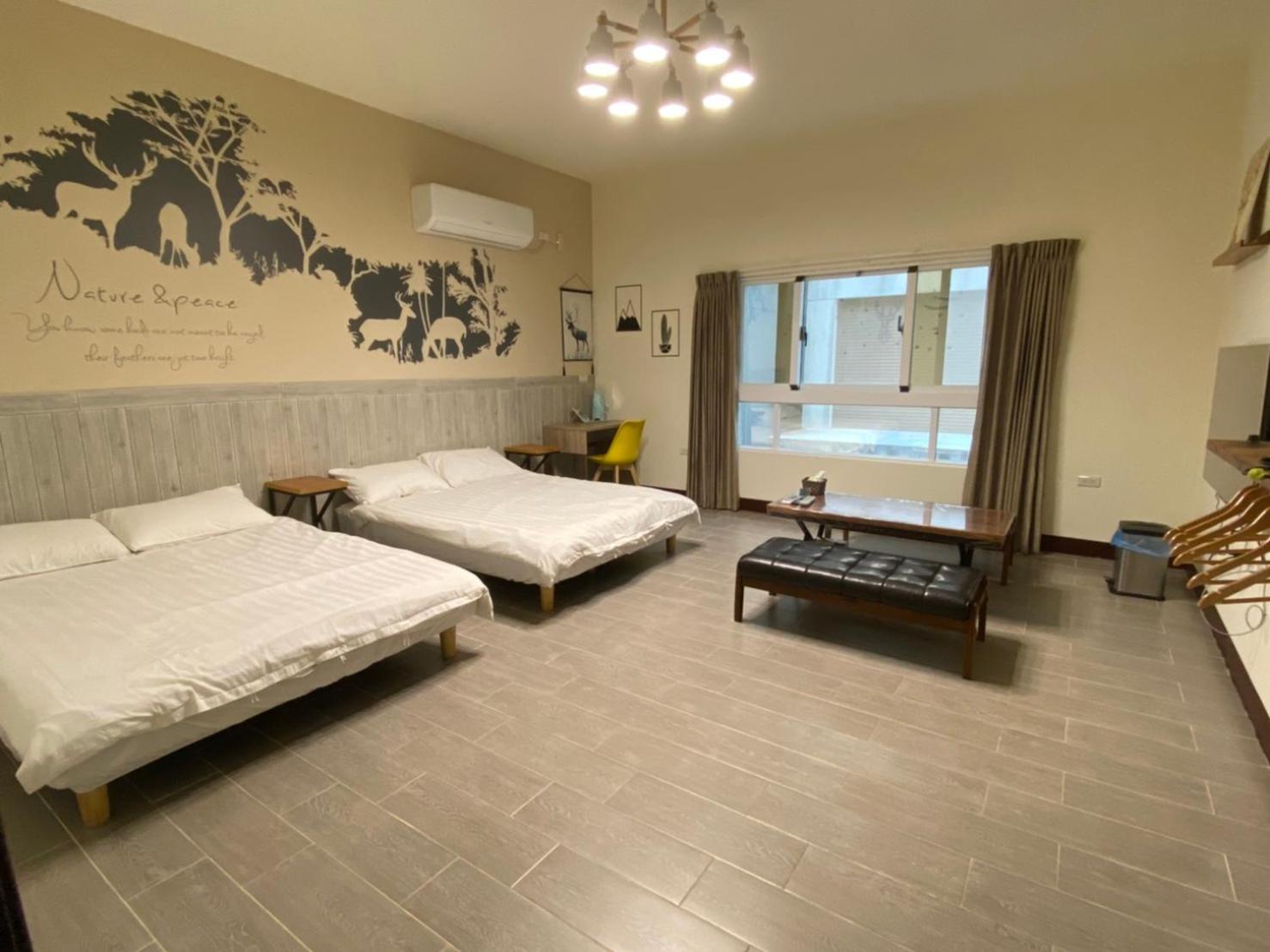 Quadruple Room with Bathroom photo 2