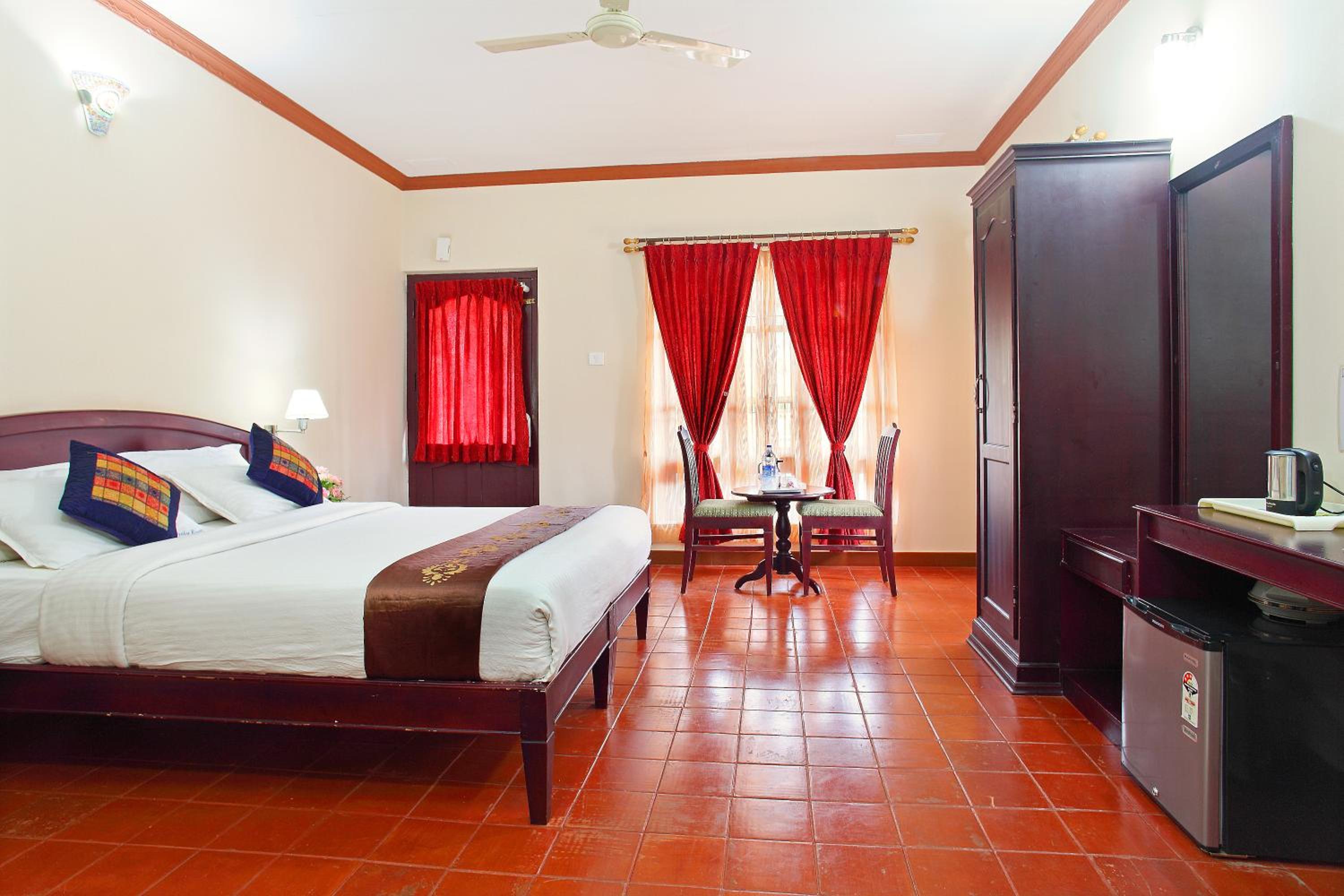 Deluxe Double Room photo 3