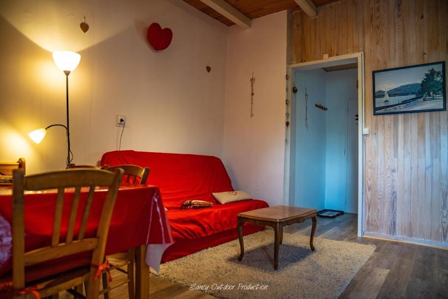 Two-Bedroom Apartment - Photo 10