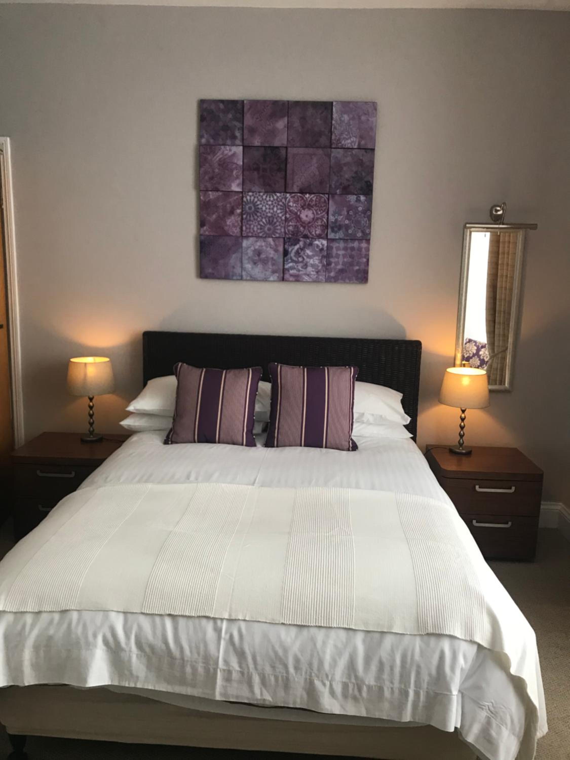 Deluxe Double Room with Side Sea View