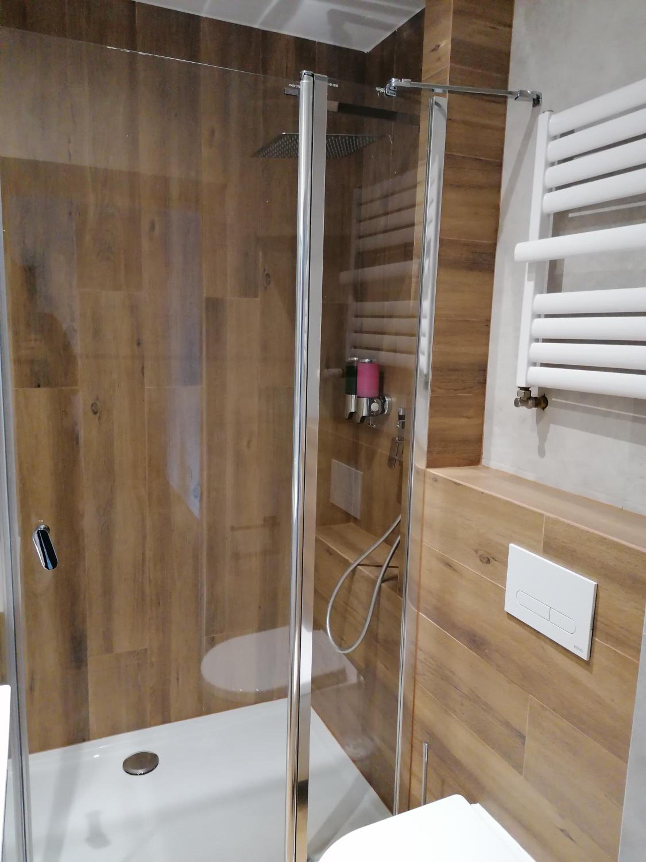 Deluxe Suite - Photo 3
