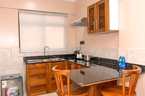 One-Bedroom Apartment - Photo 9