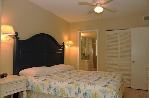 Apartment with Sea View photo 2