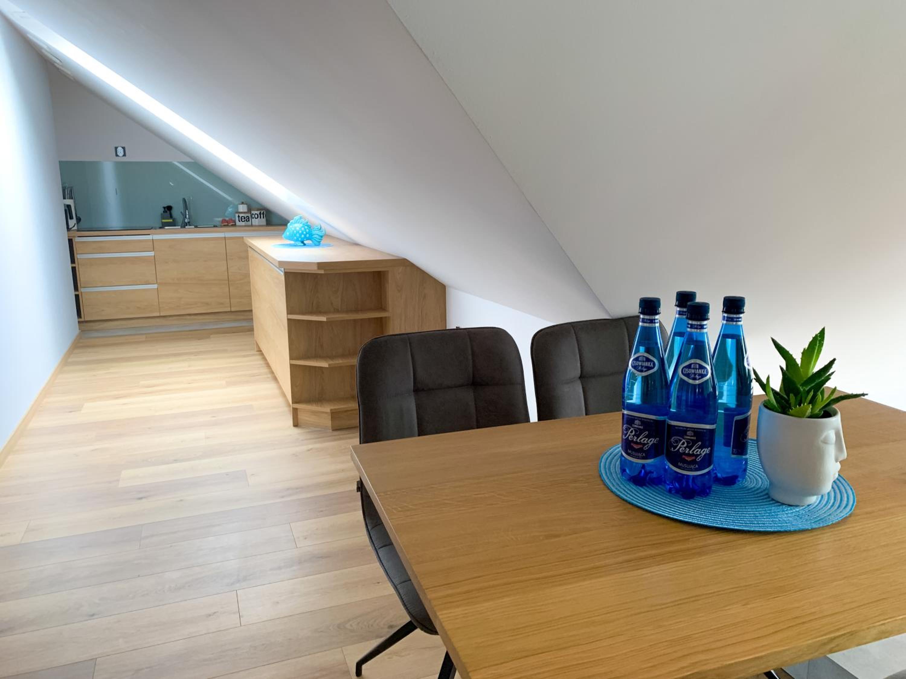 Loft - Photo 2