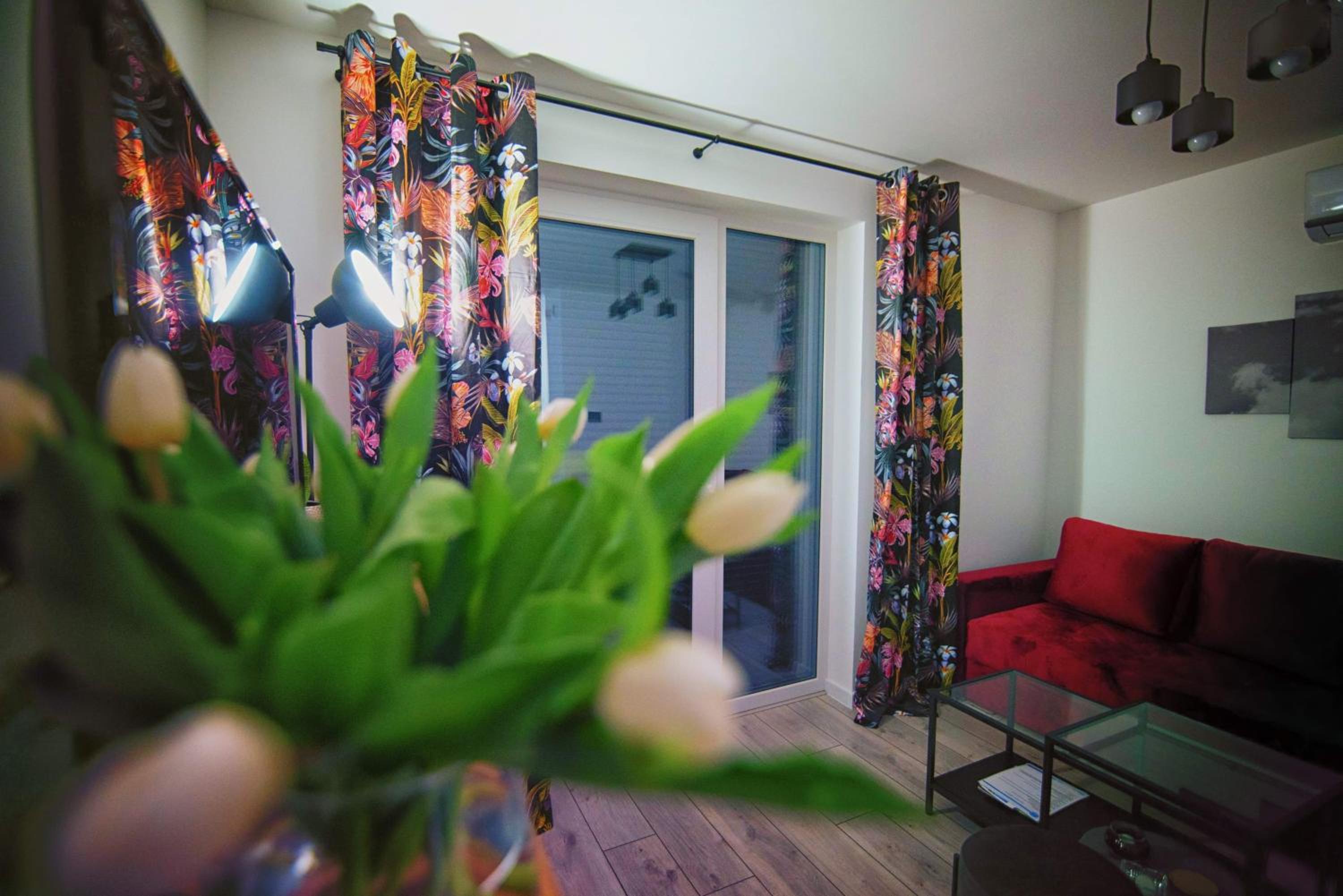Apartment with Balcony - Photo 9