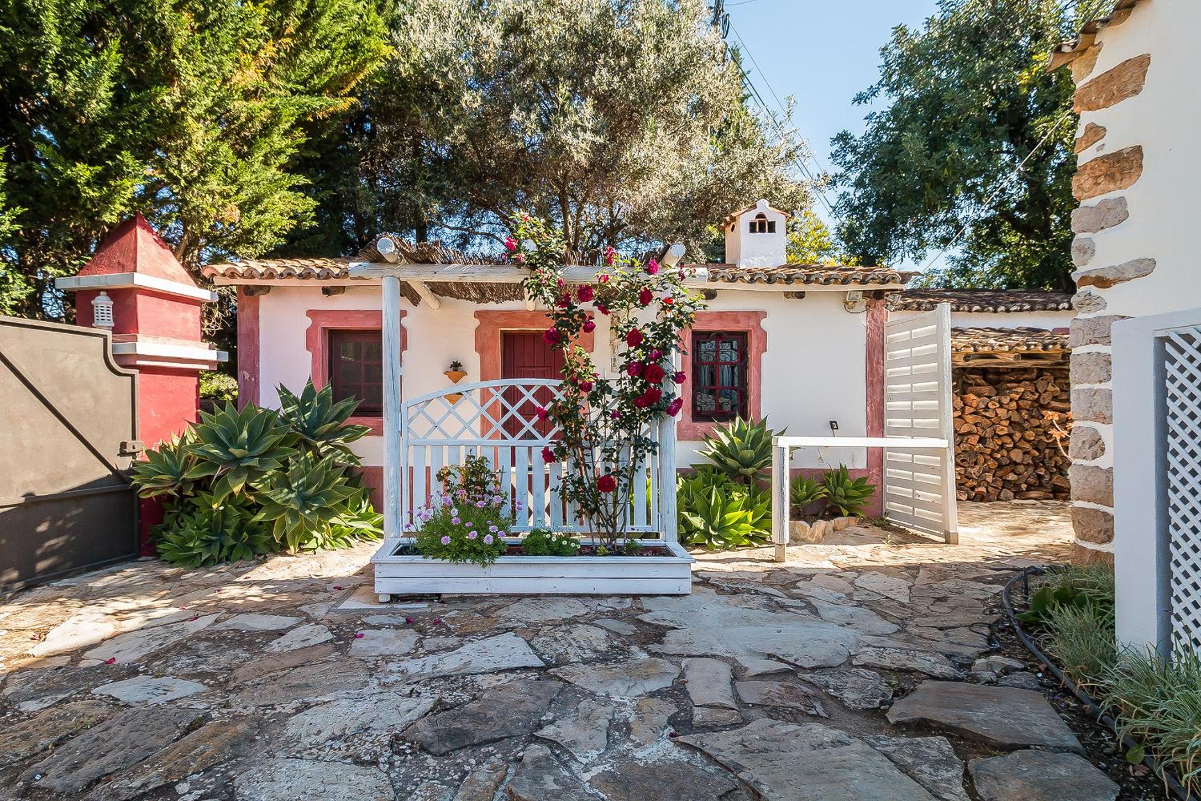 One-Bedroom House
