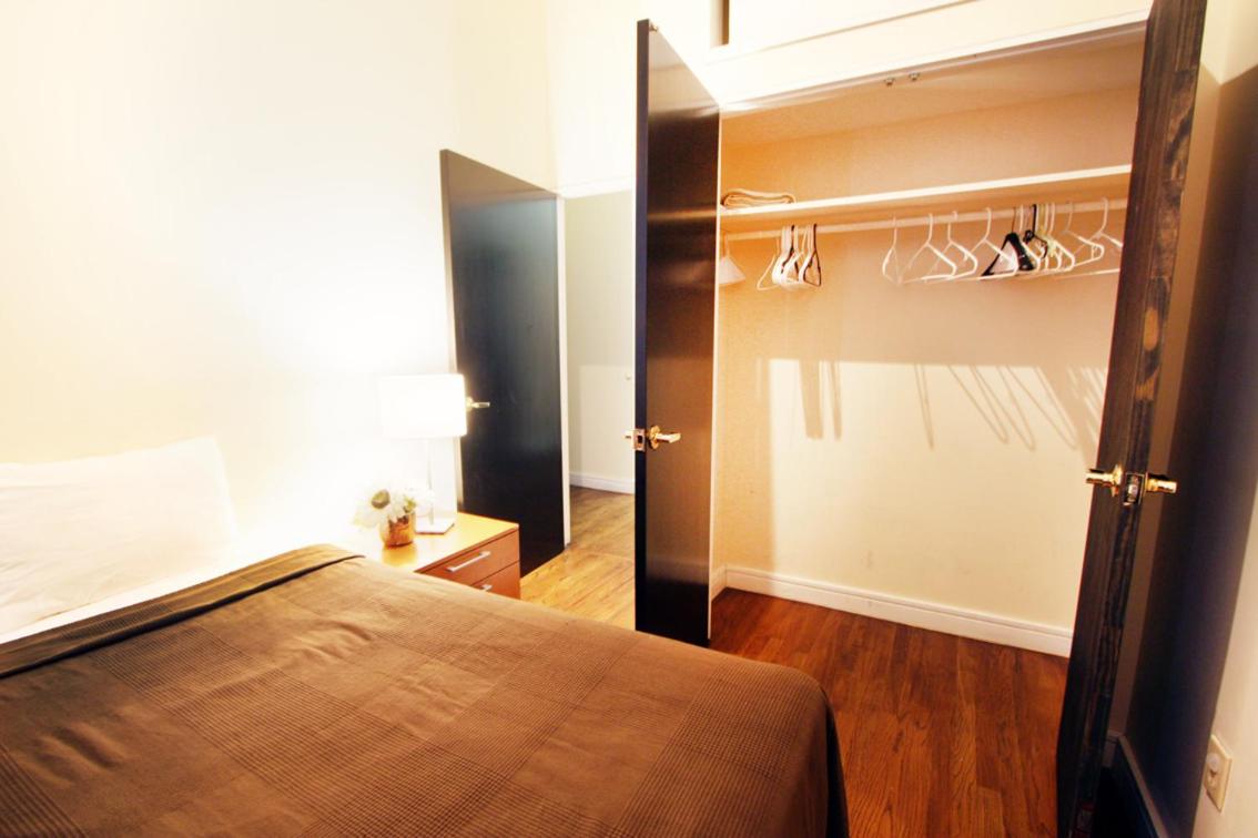 Two-Bedroom Apartment - Number One photo 3