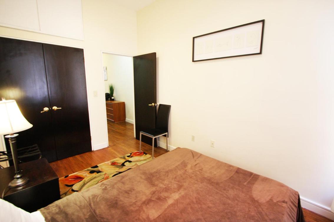Two-Bedroom Apartment - Number Two photo 2