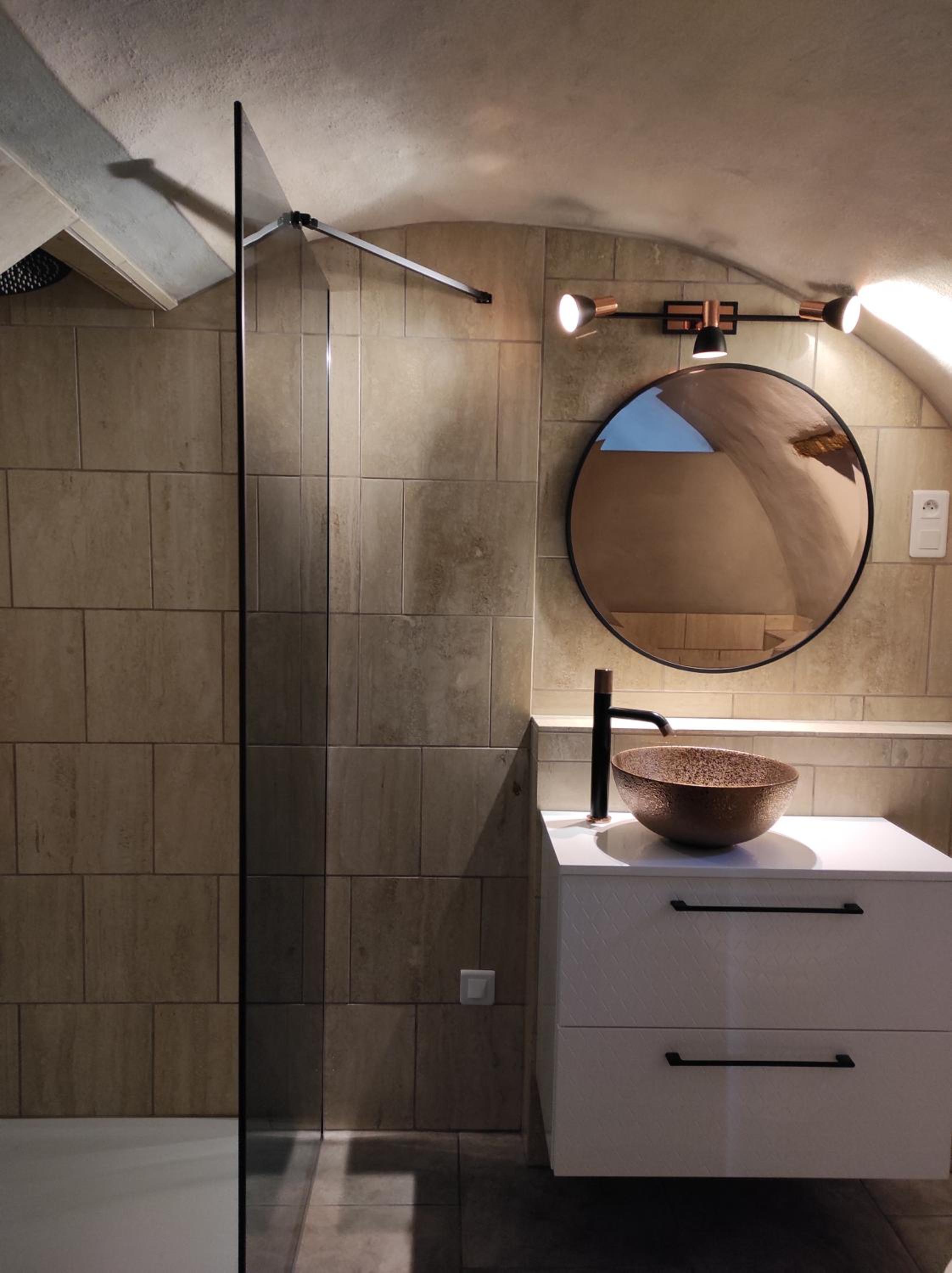Double Room with Private Bathroom photo 1